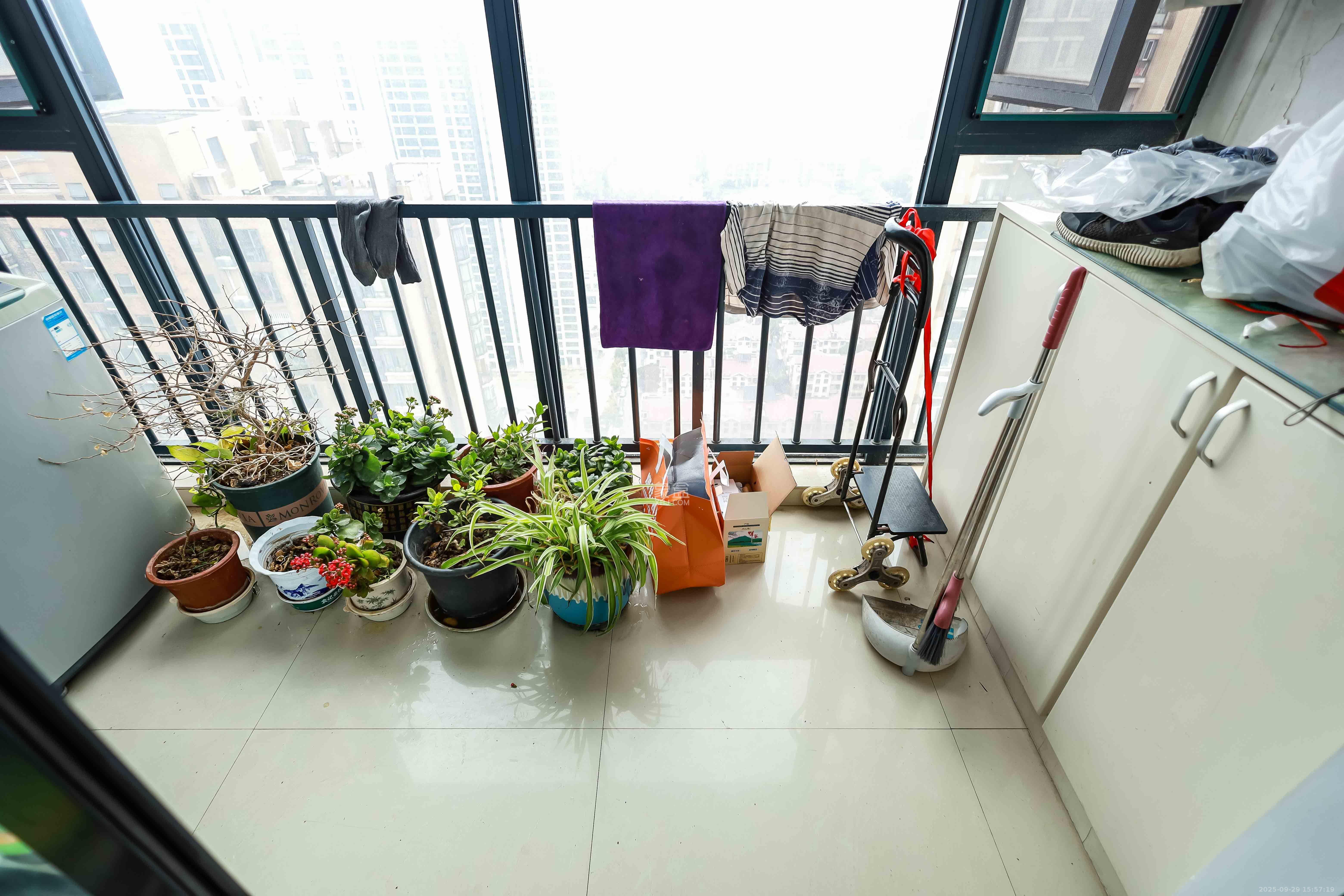 北京御园一二期(国泰嘉园) 3室2厅1卫 2300.0元/月 北京御园一二期(国泰嘉园) 3室2厅1卫 2300.0元/月室内图