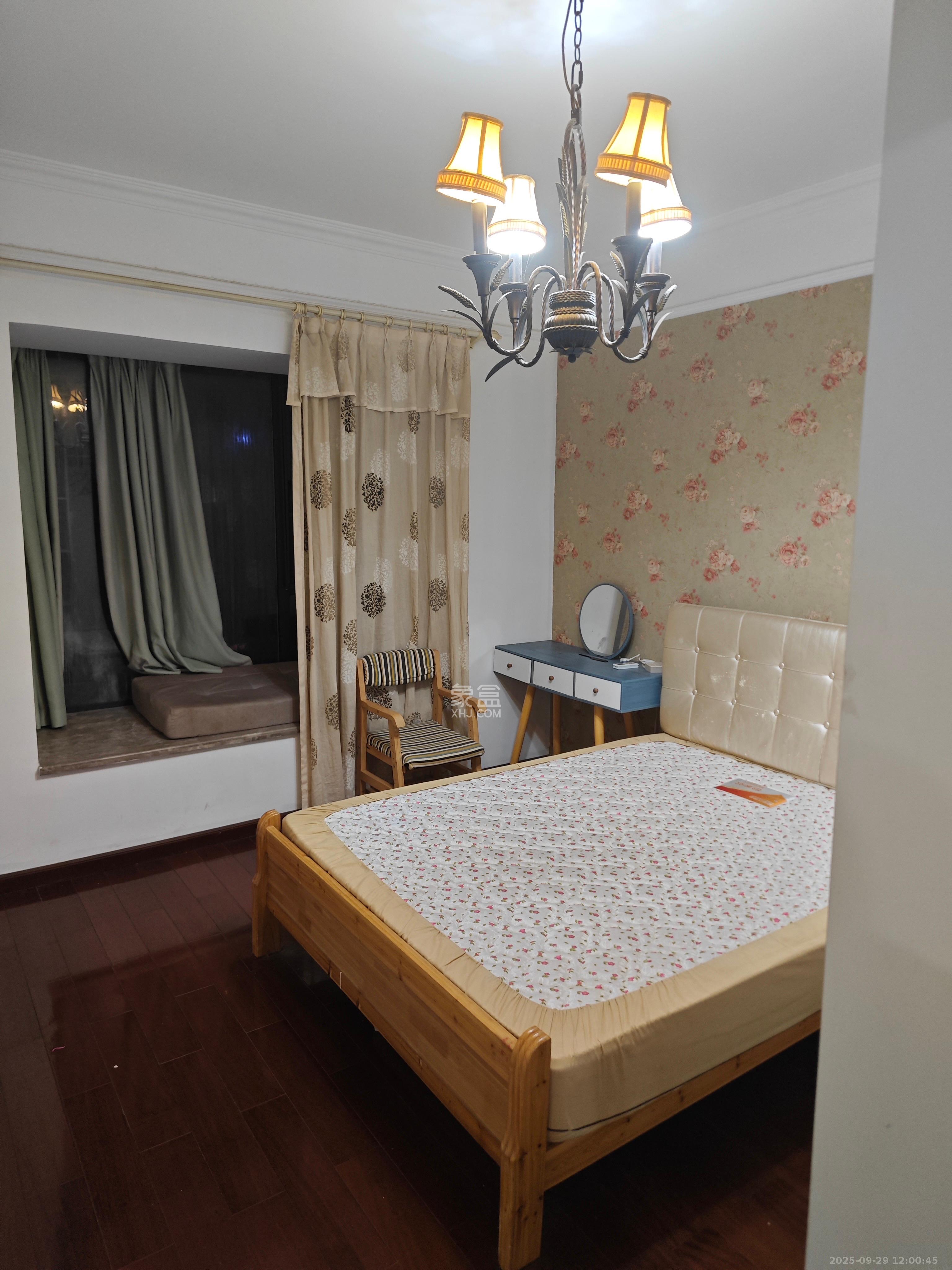 万象新天 2室1厅1卫 2000.0元/月 万象新天 2室1厅1卫 2000.0元/月室内图