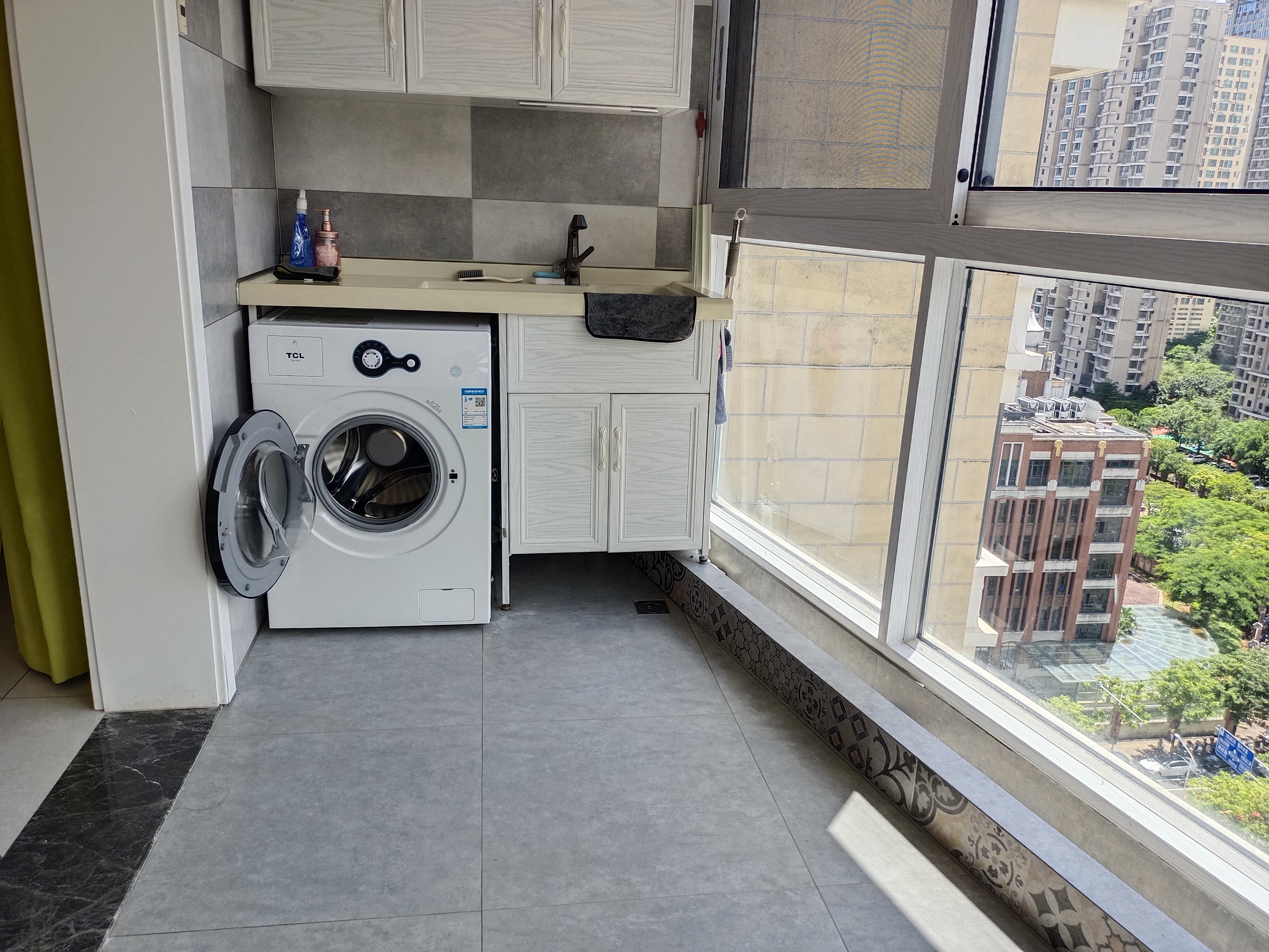 国兴城(A区) 3室2厅2卫 6500.0元/月 国兴城(A区) 3室2厅2卫 6500.0元/月室内图