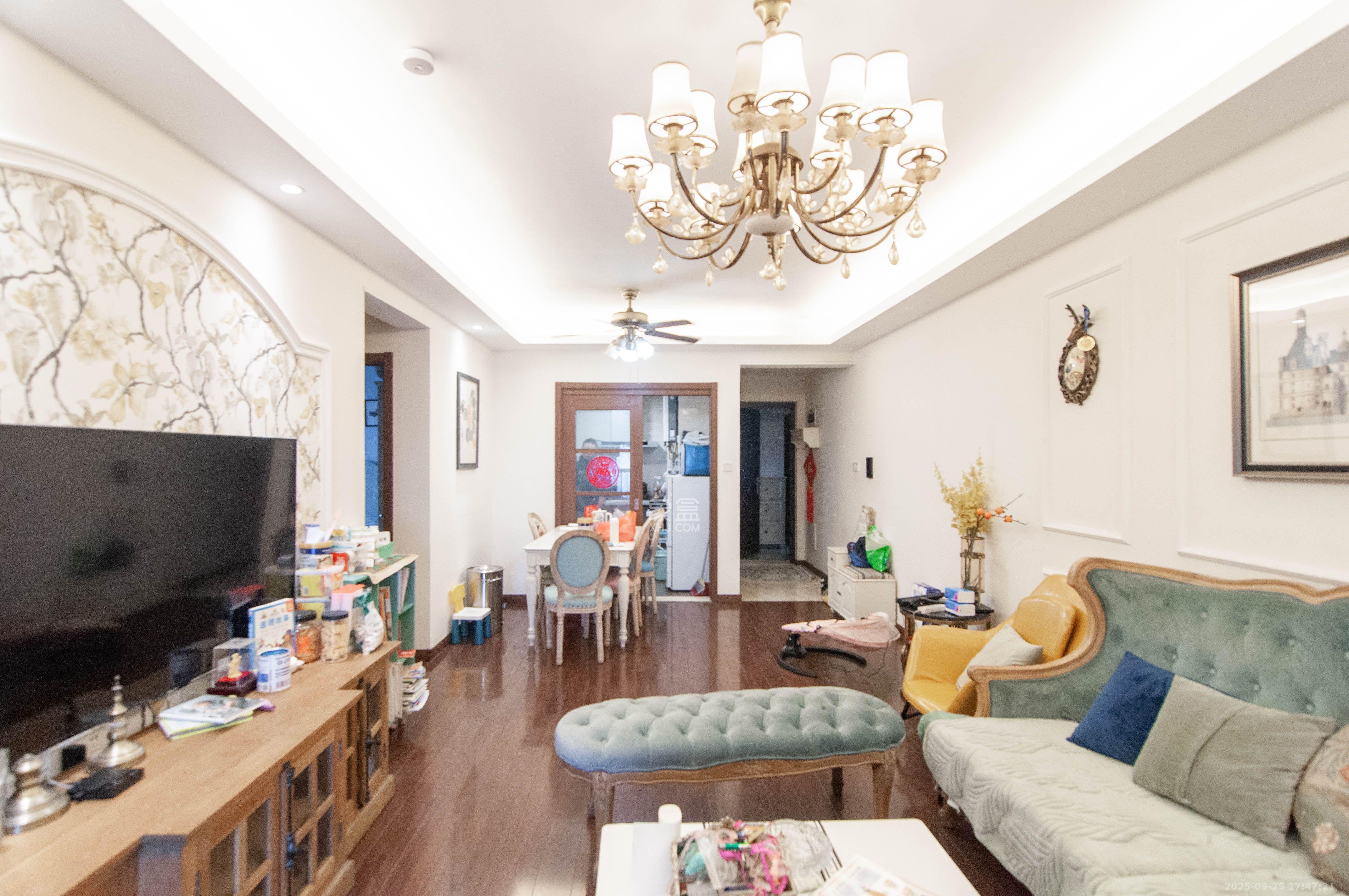 万科里梅溪郡 3室2厅1卫 3500.0元/月 万科里梅溪郡 3室2厅1卫 3500.0元/月室内图