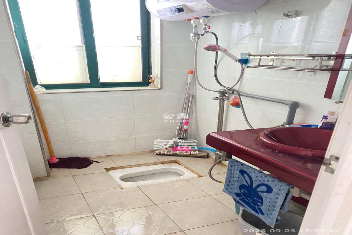 华天LOHO小镇 1室1厅1卫 1100.0元/月 华天LOHO小镇 1室1厅1卫 1100.0元/月室内图