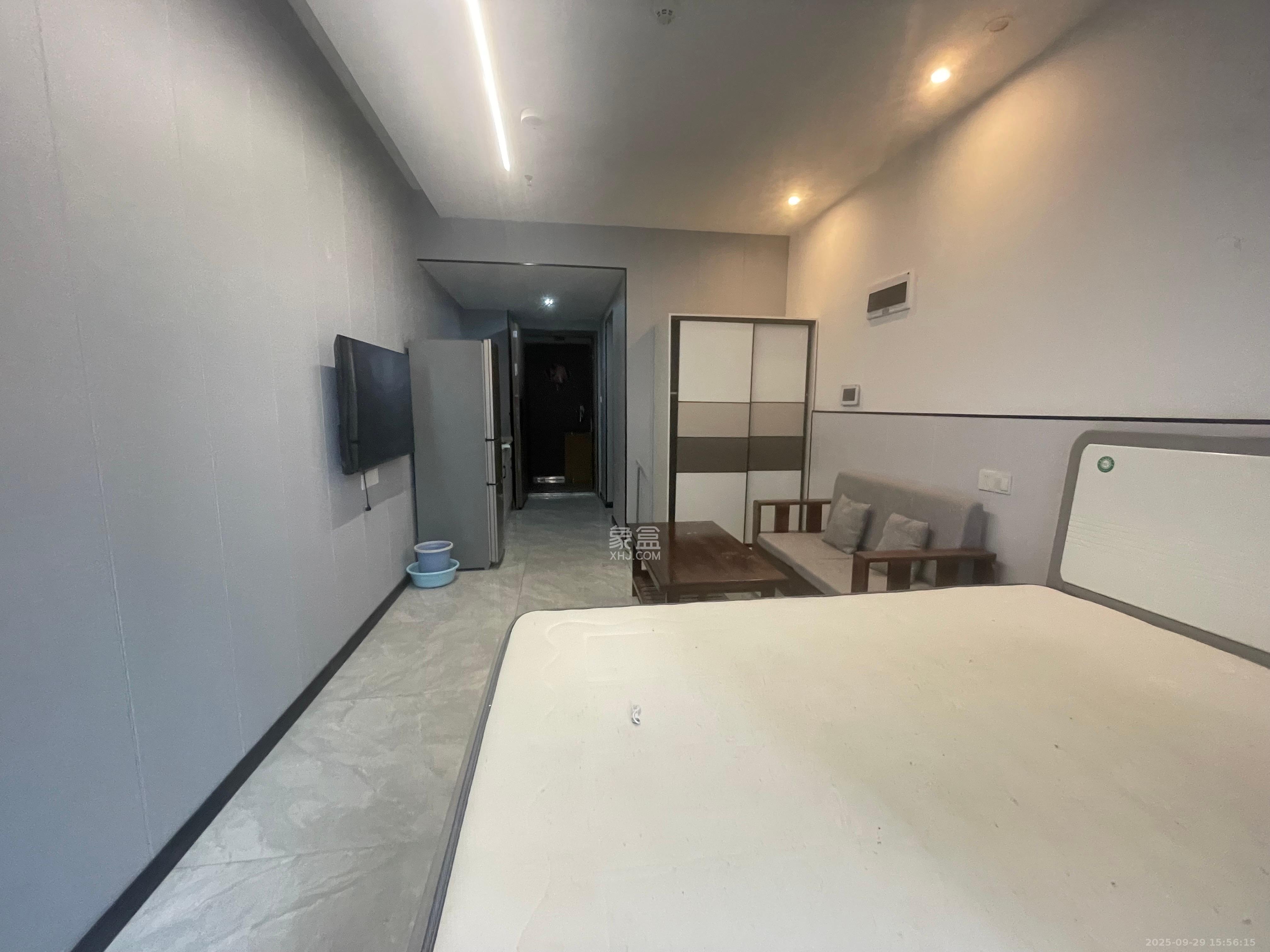 新城悦隽公园  1室0厅1卫   1200.00元/月室内图
