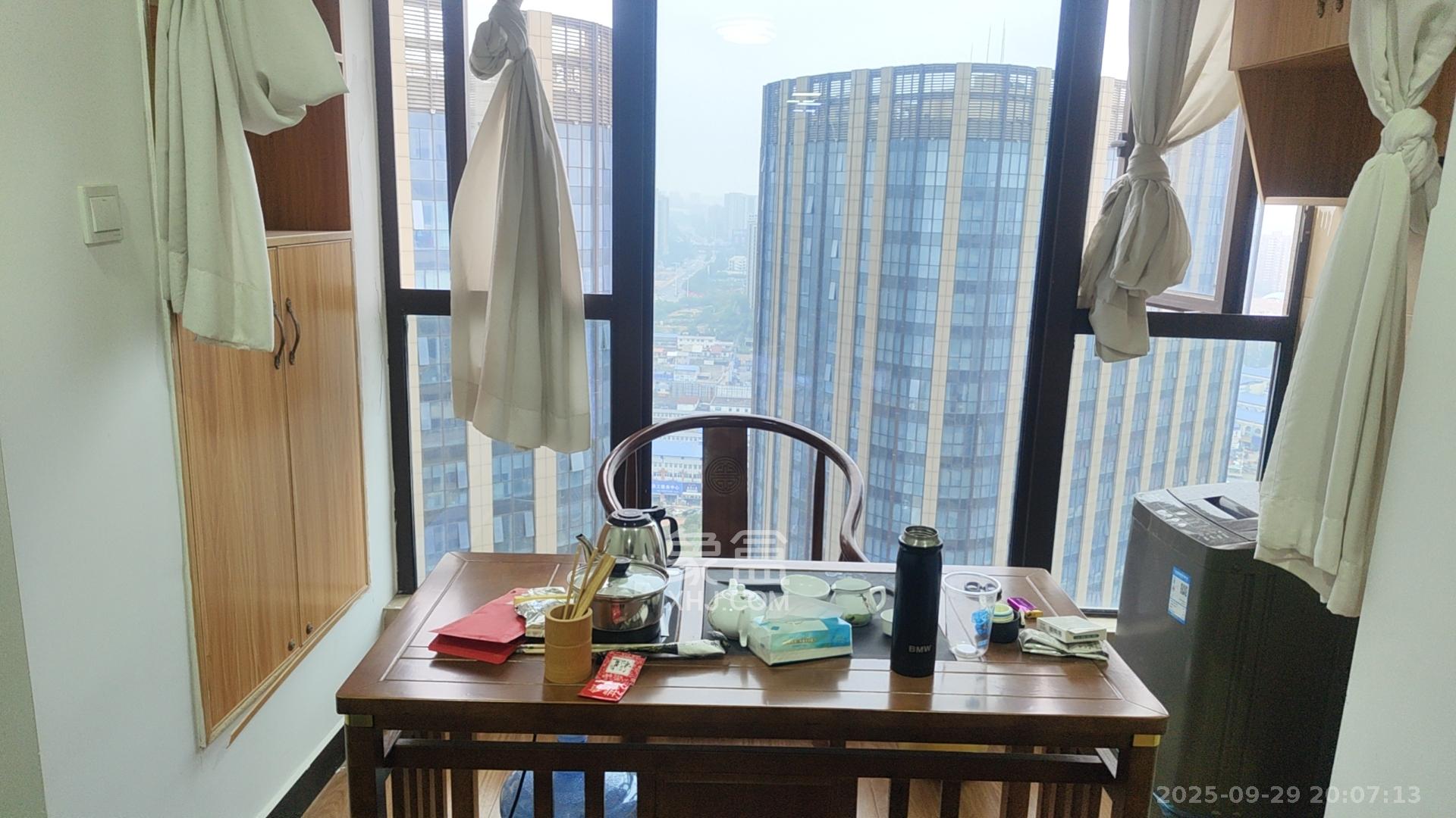 高升时代广场(冠铭商务中心) 1室1厅1卫 1300.0元/月 高升时代广场(冠铭商务中心) 1室1厅1卫 1300.0元/月室内图