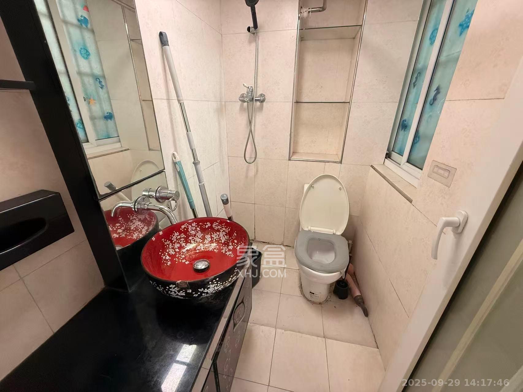 月湖兰庭  1室1厅1卫   1800.00元/月室内图