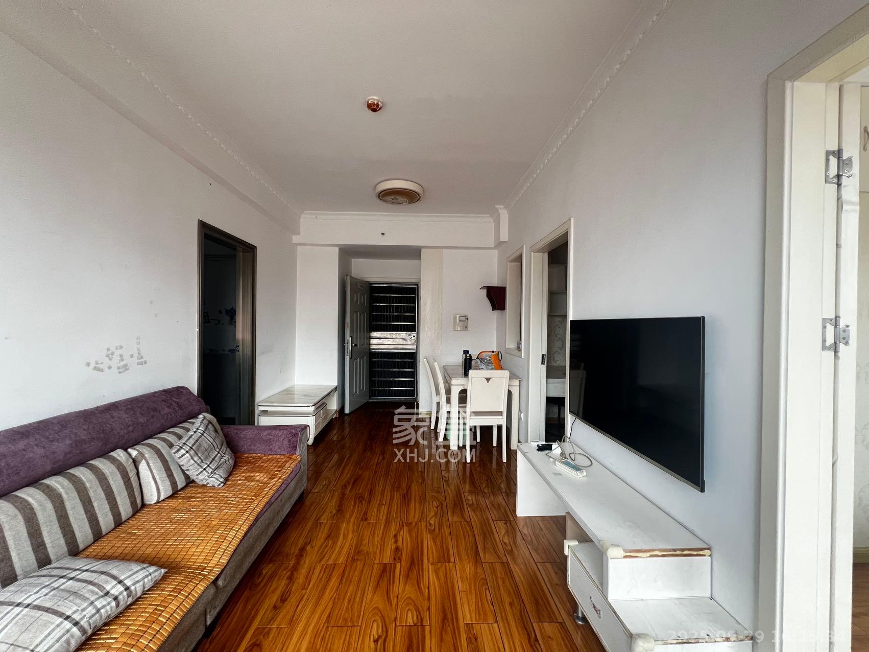 怡海星城 2室2厅1卫 1500.0元/月 怡海星城 2室2厅1卫 1500.0元/月室内图