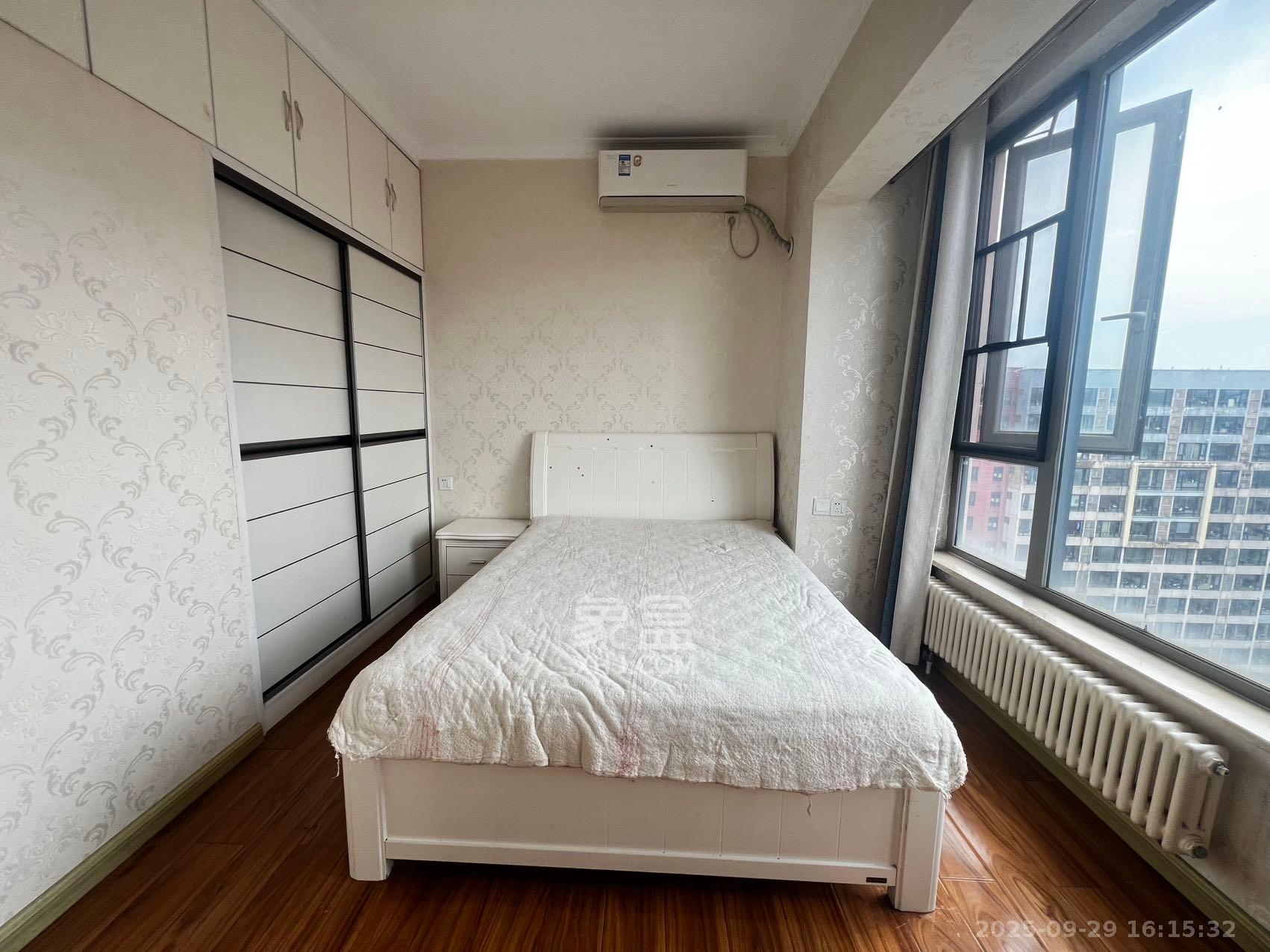 怡海星城 2室2厅1卫 1500.0元/月 怡海星城 2室2厅1卫 1500.0元/月室内图