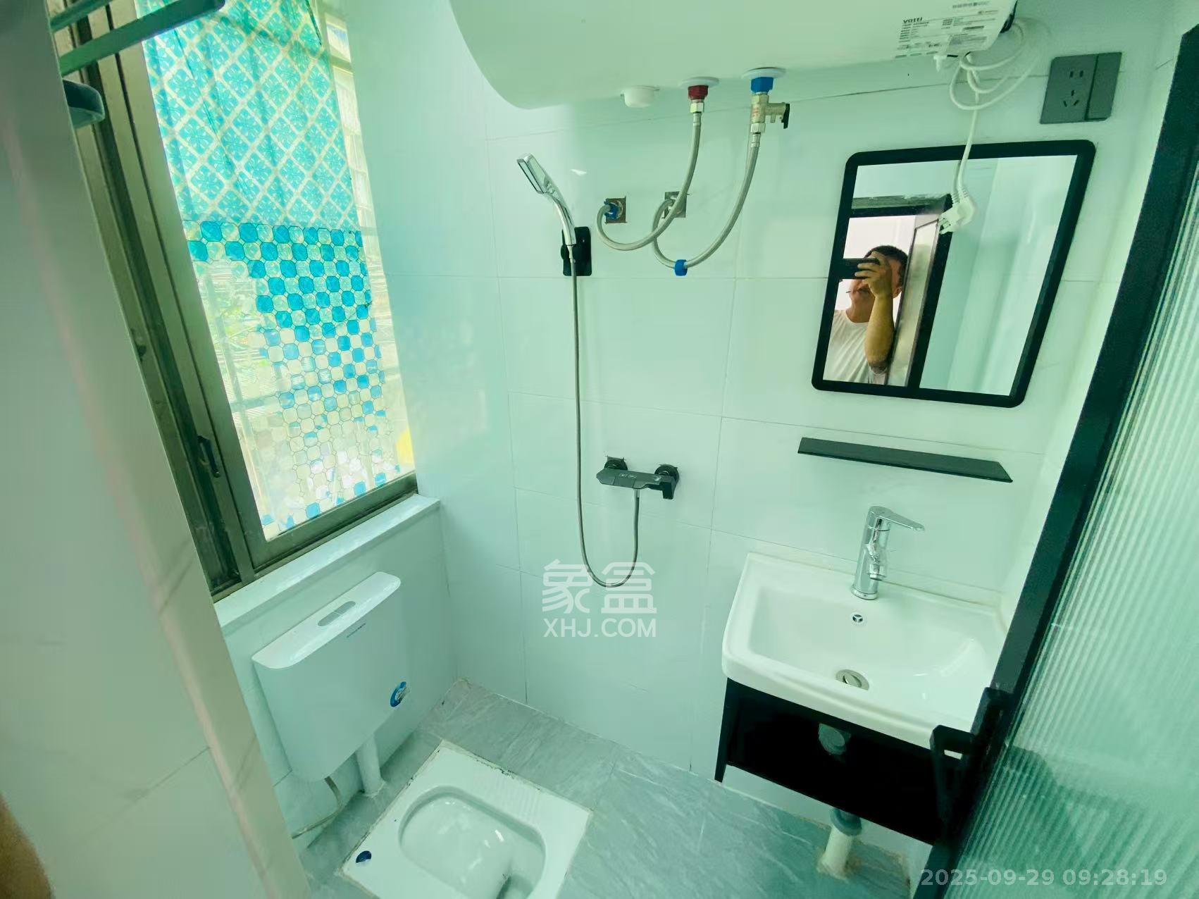 咸嘉湖散盘 1室0厅0卫 1300.0元/月 咸嘉湖散盘 1室0厅0卫 1300.0元/月室内图