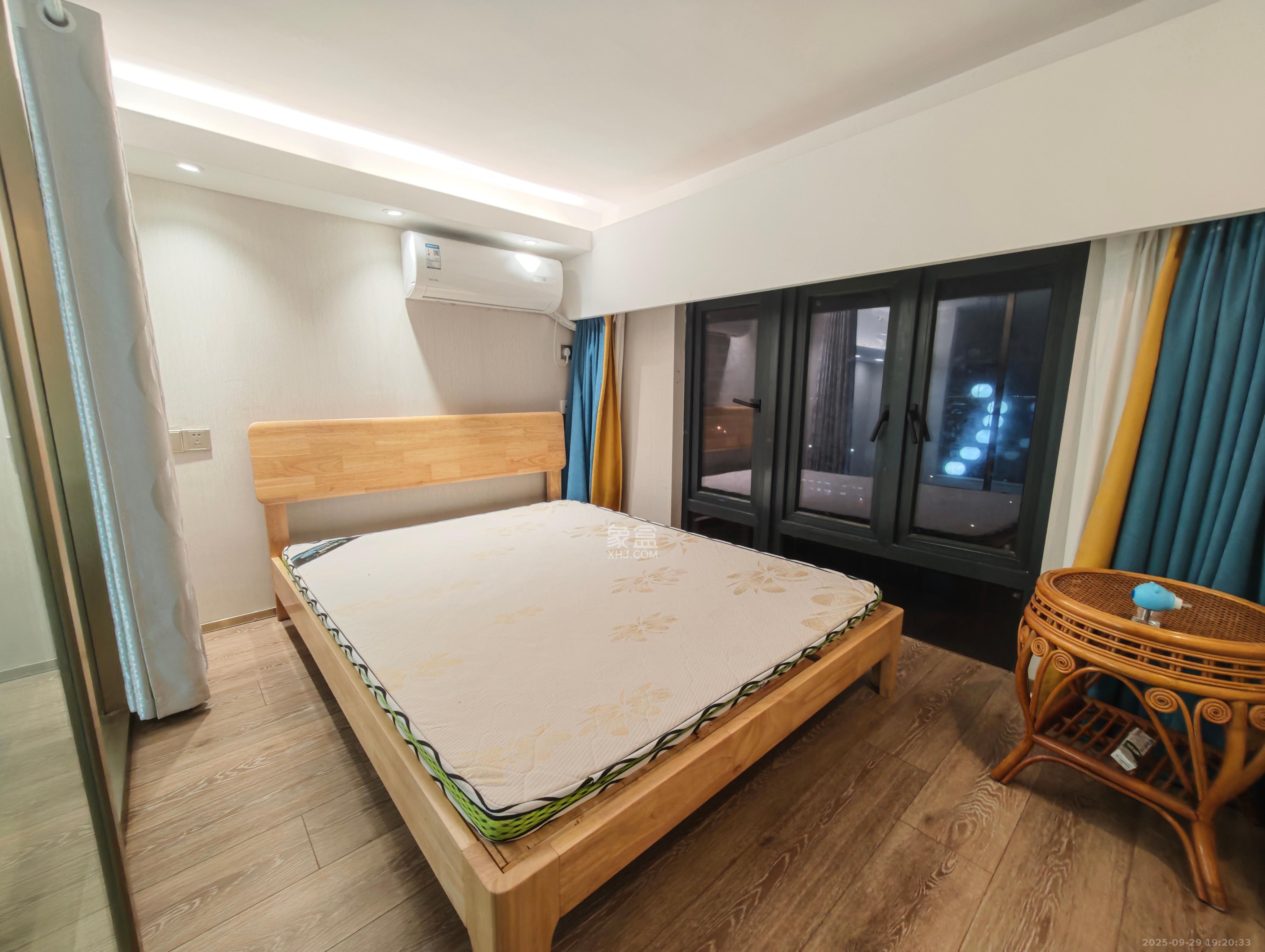 华远海蓝郡 2室1厅1卫 1500.0元/月 华远海蓝郡 2室1厅1卫 1500.0元/月室内图