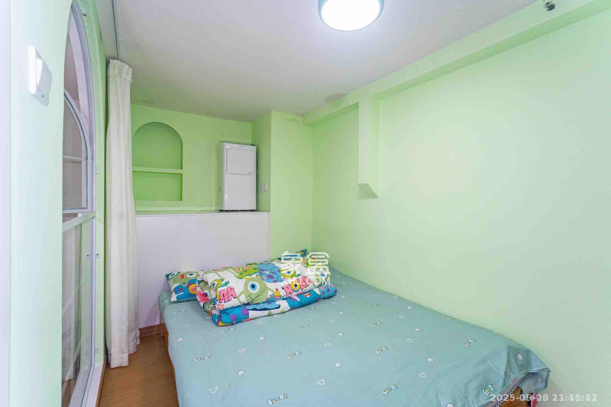 九玺铭城(九玺华府) 2室2厅1卫 2600.0元/月 九玺铭城(九玺华府) 2室2厅1卫 2600.0元/月室内图