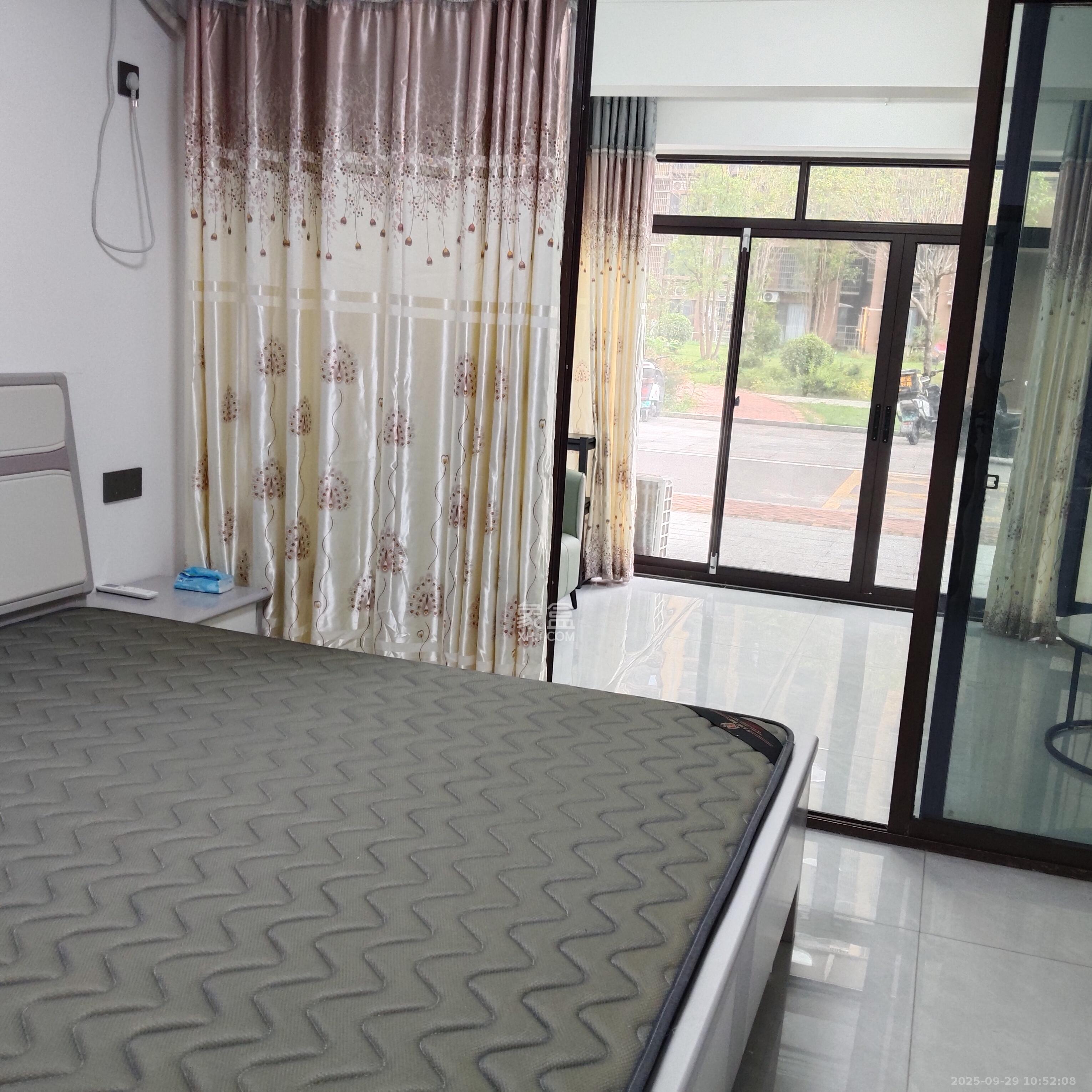 和润园三期 1室1厅1卫 1800.0元/月 和润园三期 1室1厅1卫 1800.0元/月室内图