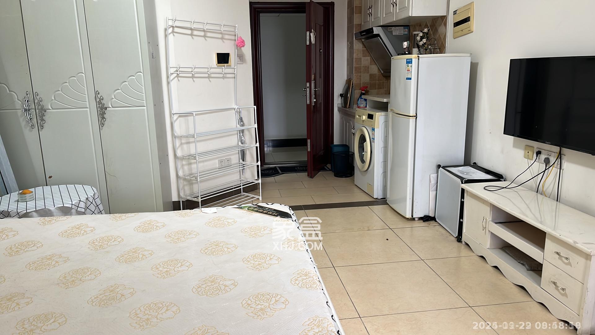 嘉汇公馆 1室1厅1卫 1300.0元/月 嘉汇公馆 1室1厅1卫 1300.0元/月室内图