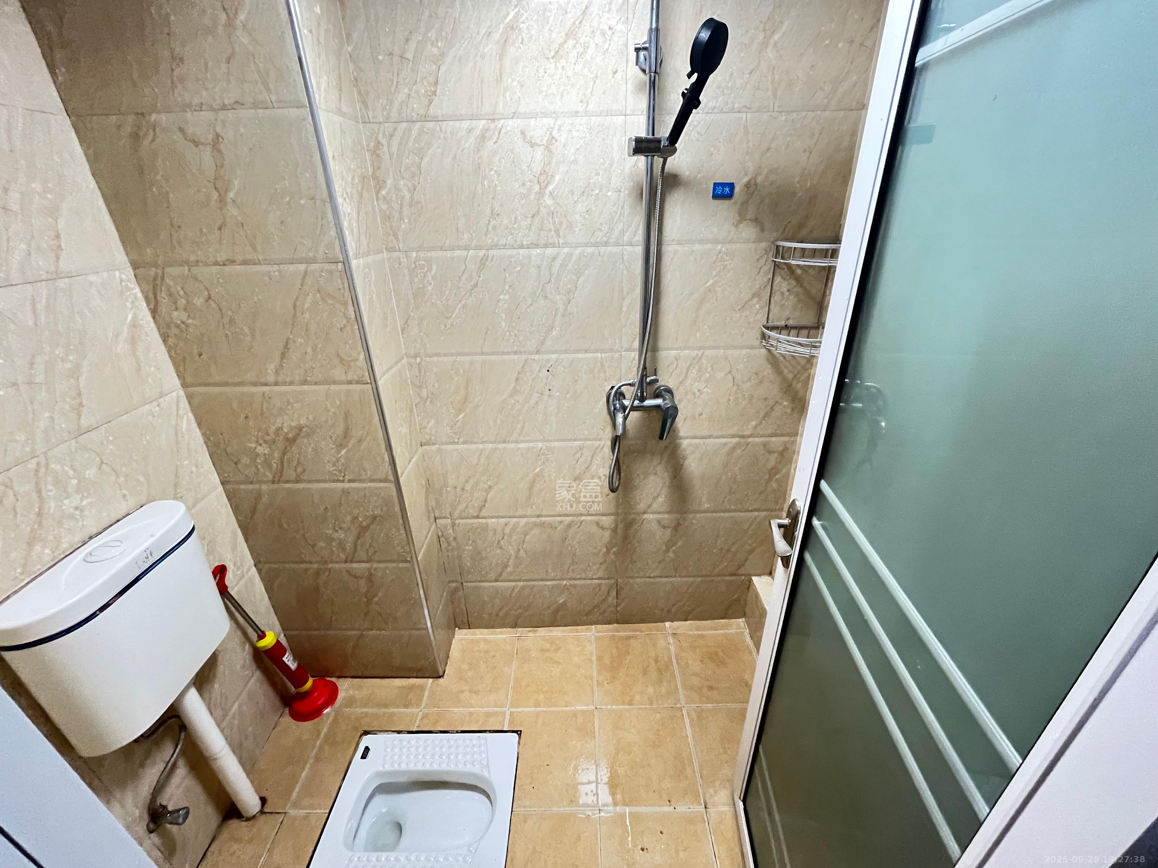 万科魅力之城 1室1厅1卫 1300.0元/月 万科魅力之城 1室1厅1卫 1300.0元/月室内图