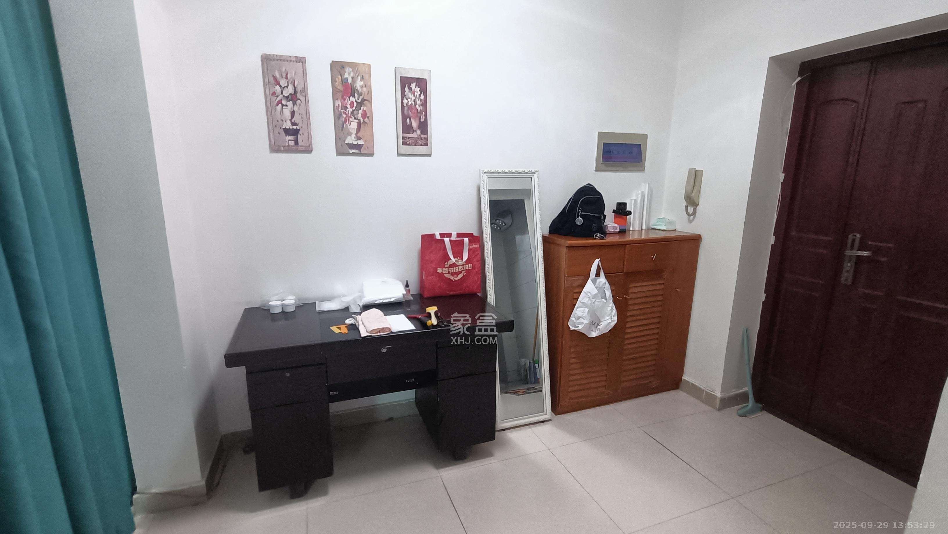 名都花园 1室1厅1卫 1600.0元/月 名都花园 1室1厅1卫 1600.0元/月室内图