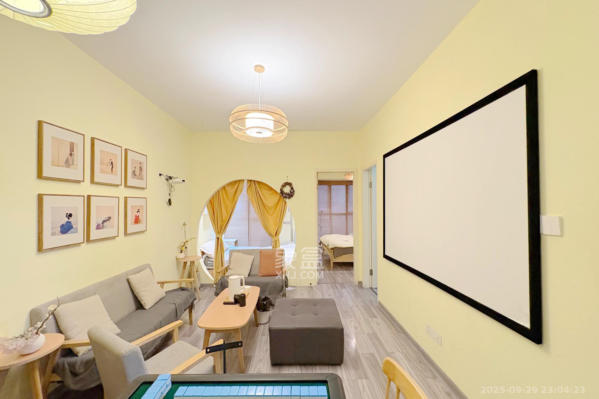 中天广场 3室1厅1卫 72.8万 中天广场 3室1厅1卫 72.8万客厅