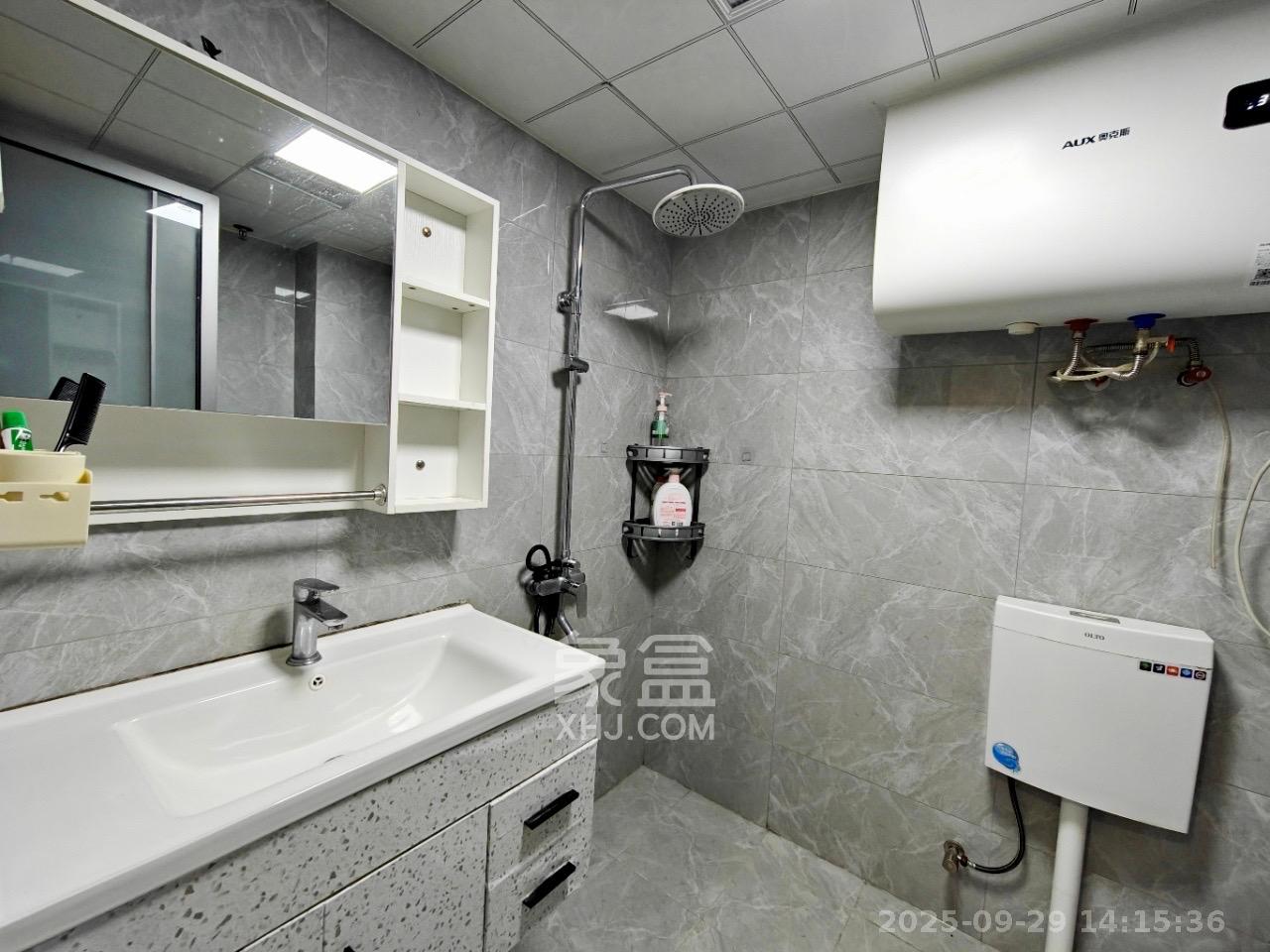 润和国际广场 1室1厅1卫 1800.0元/月 润和国际广场 1室1厅1卫 1800.0元/月室内图