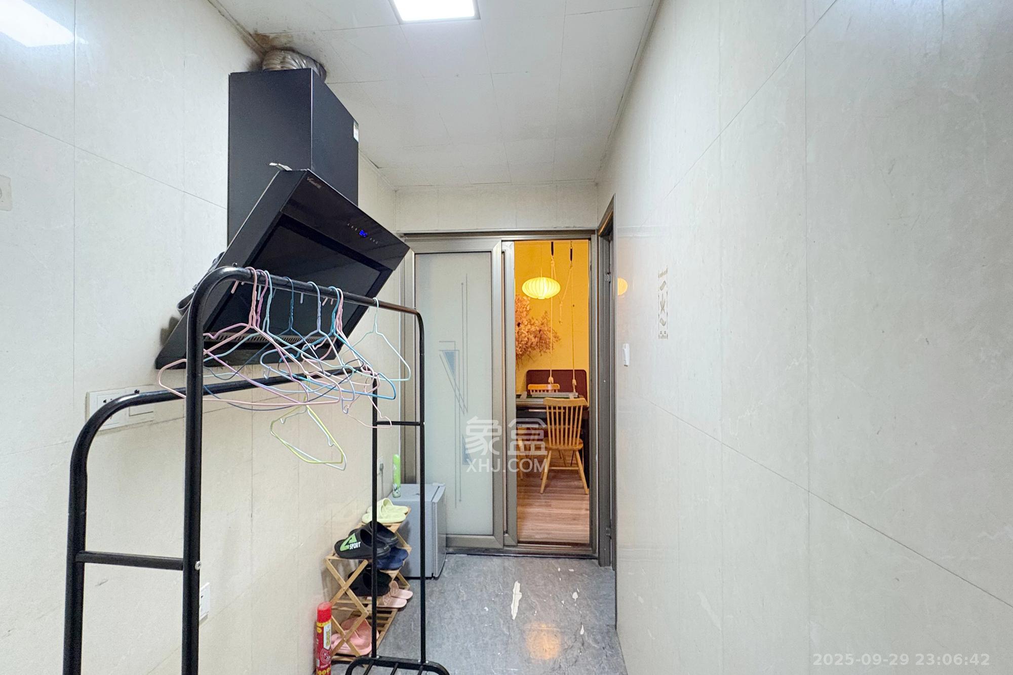 中天广场 3室1厅1卫 72.8万 中天广场 3室1厅1卫 72.8万厨房