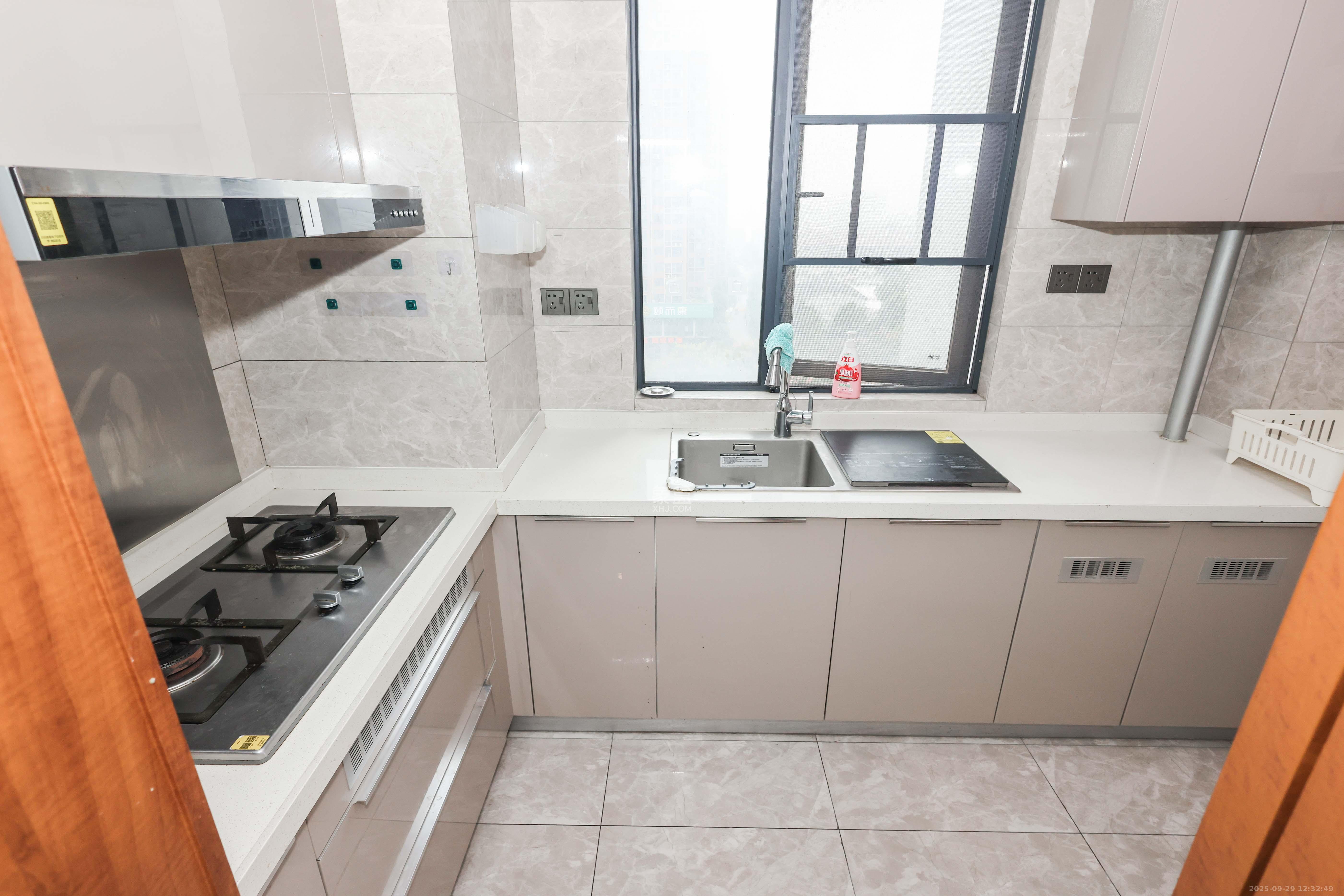 梅溪悦章 4室2厅2卫 139.0万 梅溪悦章 4室2厅2卫 139.0万厨房