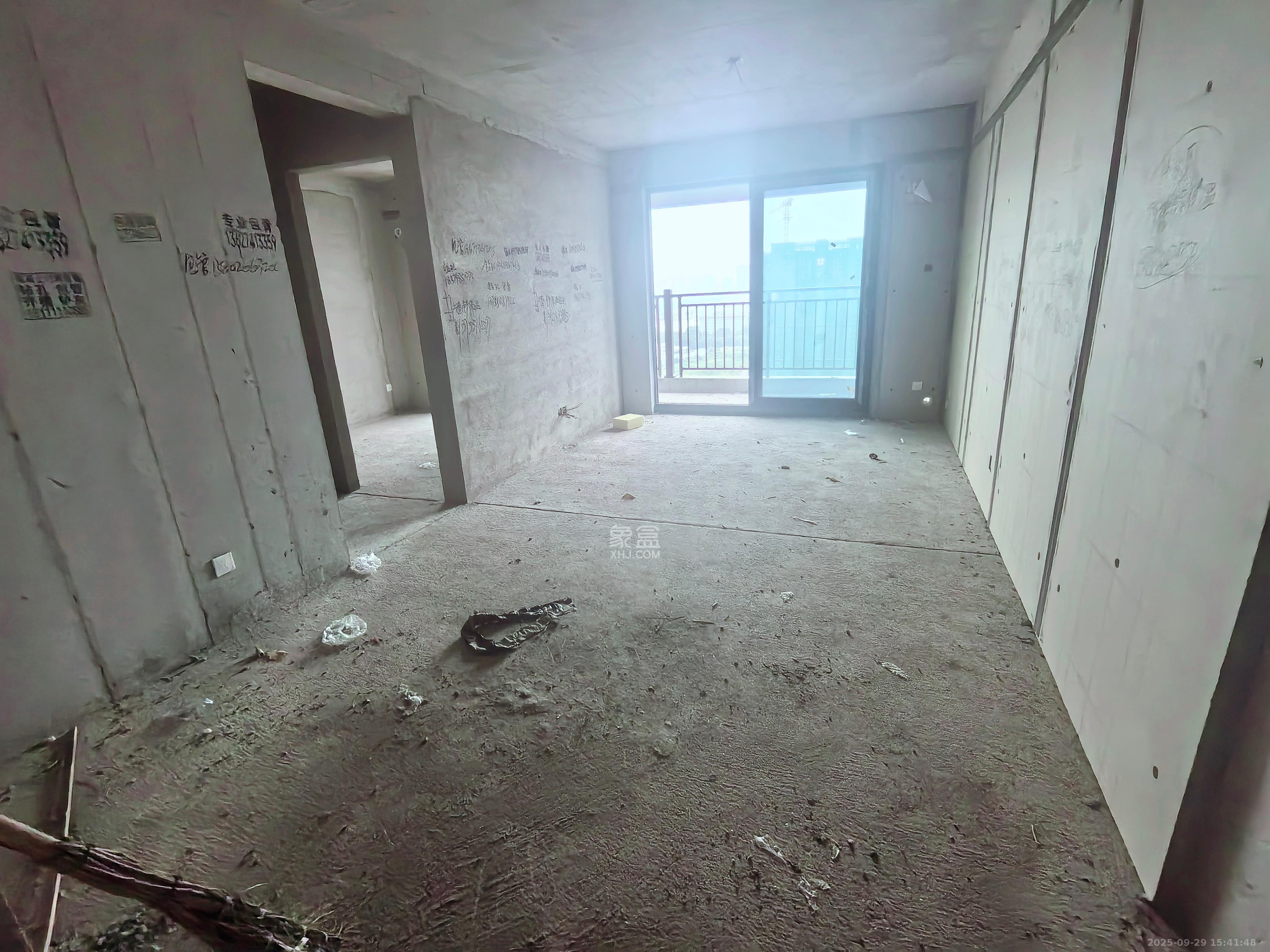 兴进珺府  4室2厅2卫    1200.0元/月 兴进珺府  4室2厅2卫    1200.0元/月