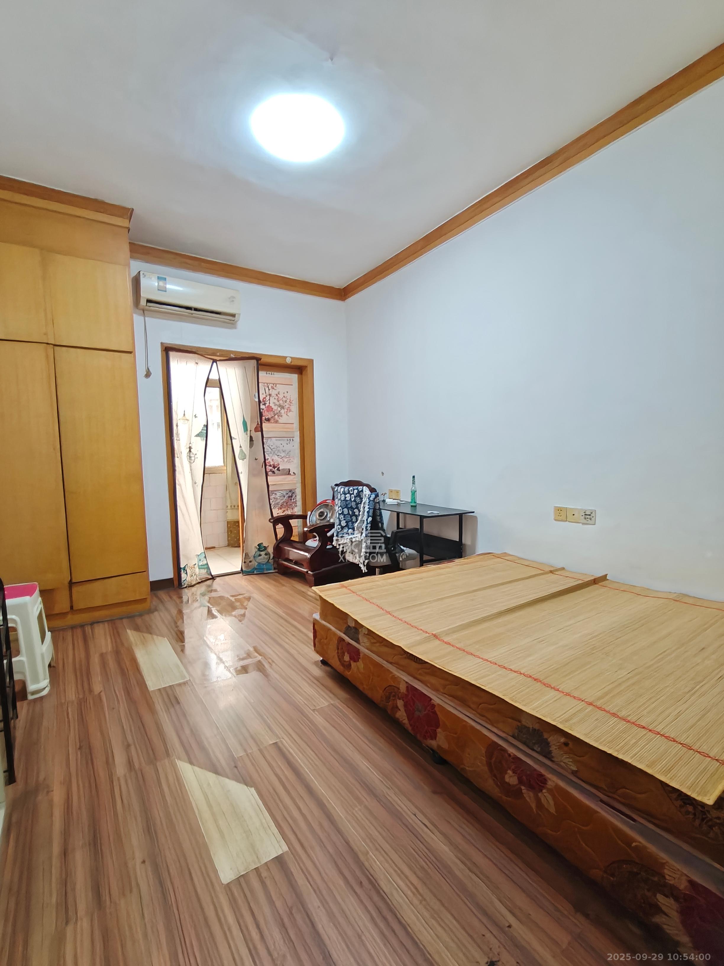 赤岗小区（一二三片）  2室1厅1卫   1000.00元/月室内图