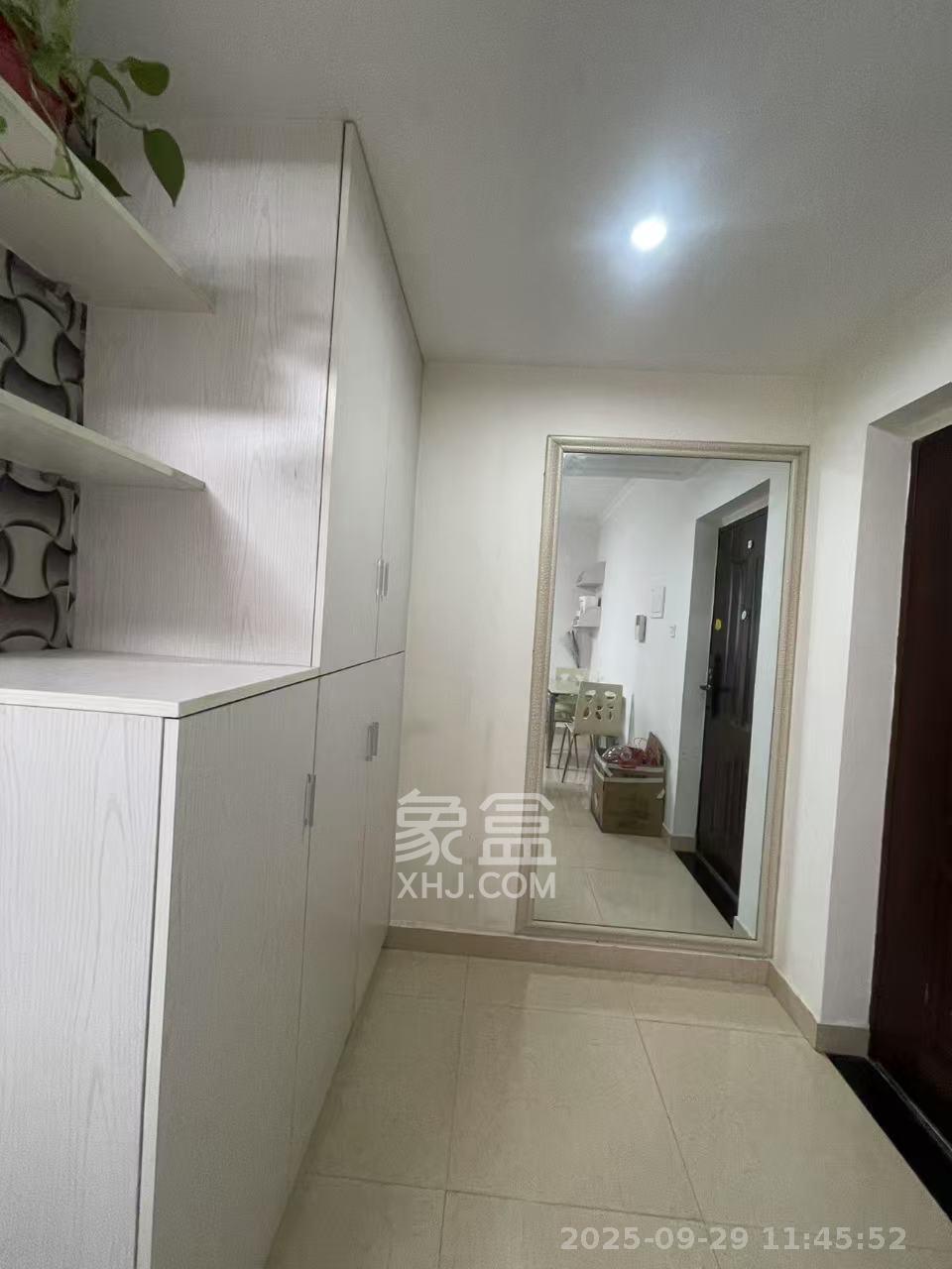 湘域城邦（湘域国际中心）  1室1厅1卫   2300.00元/月室内图