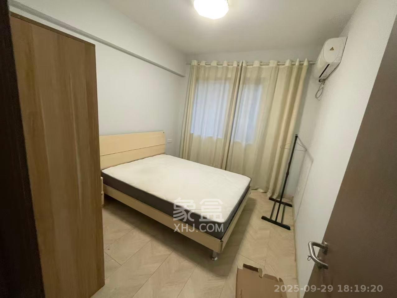 龙湖春江悦茗 4室2厅2卫 2900.0元/月 龙湖春江悦茗 4室2厅2卫 2900.0元/月室内图