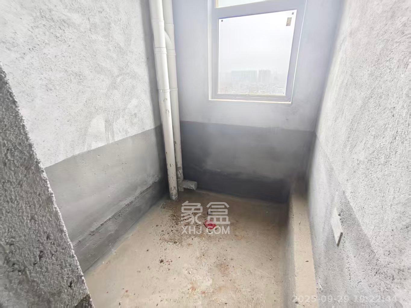 大汉紫敬龙城  3室2厅2卫    46.8万室内图