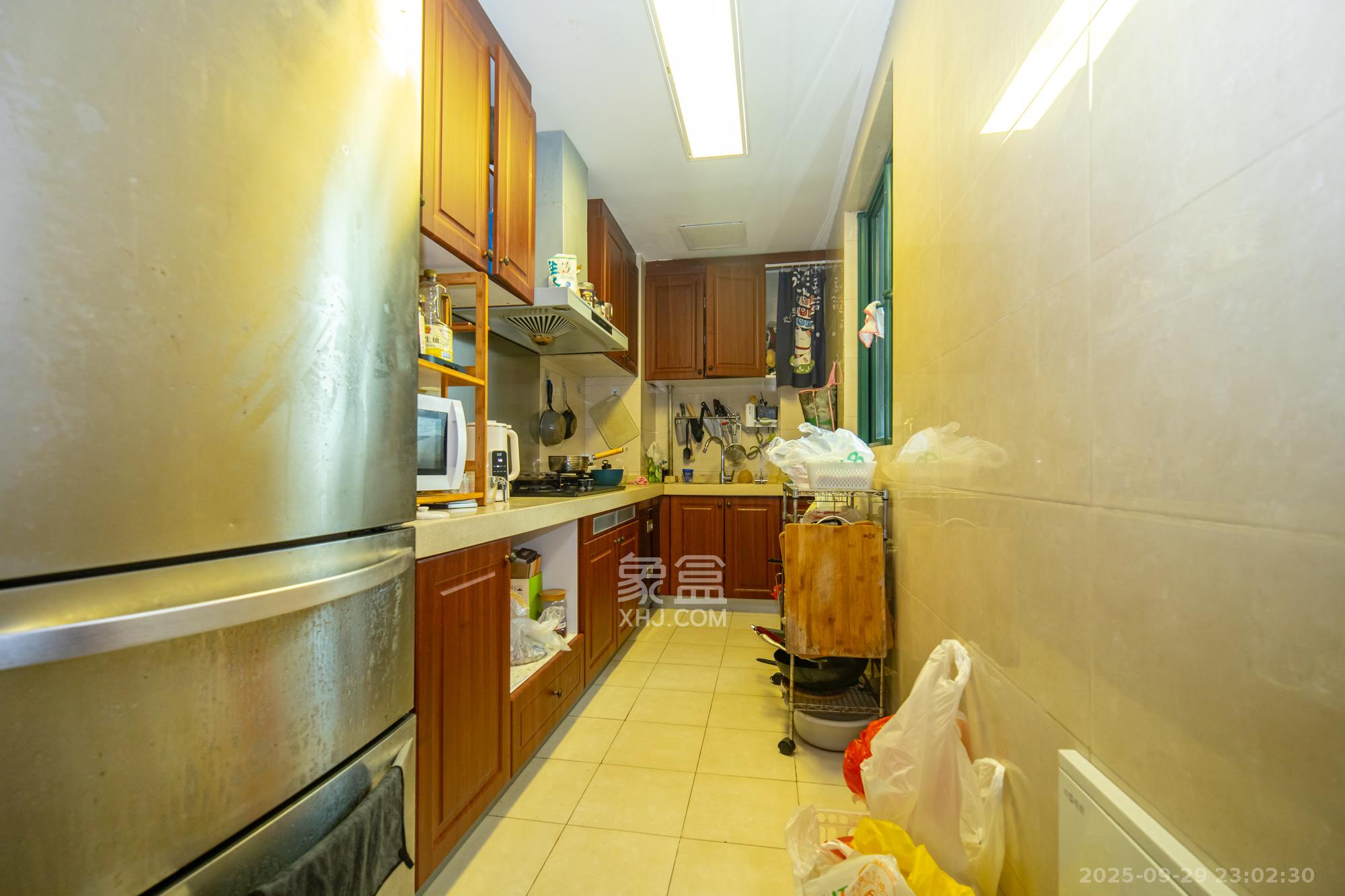 恒大雅苑 3室2厅2卫 106.0万 恒大雅苑 3室2厅2卫 106.0万厨房