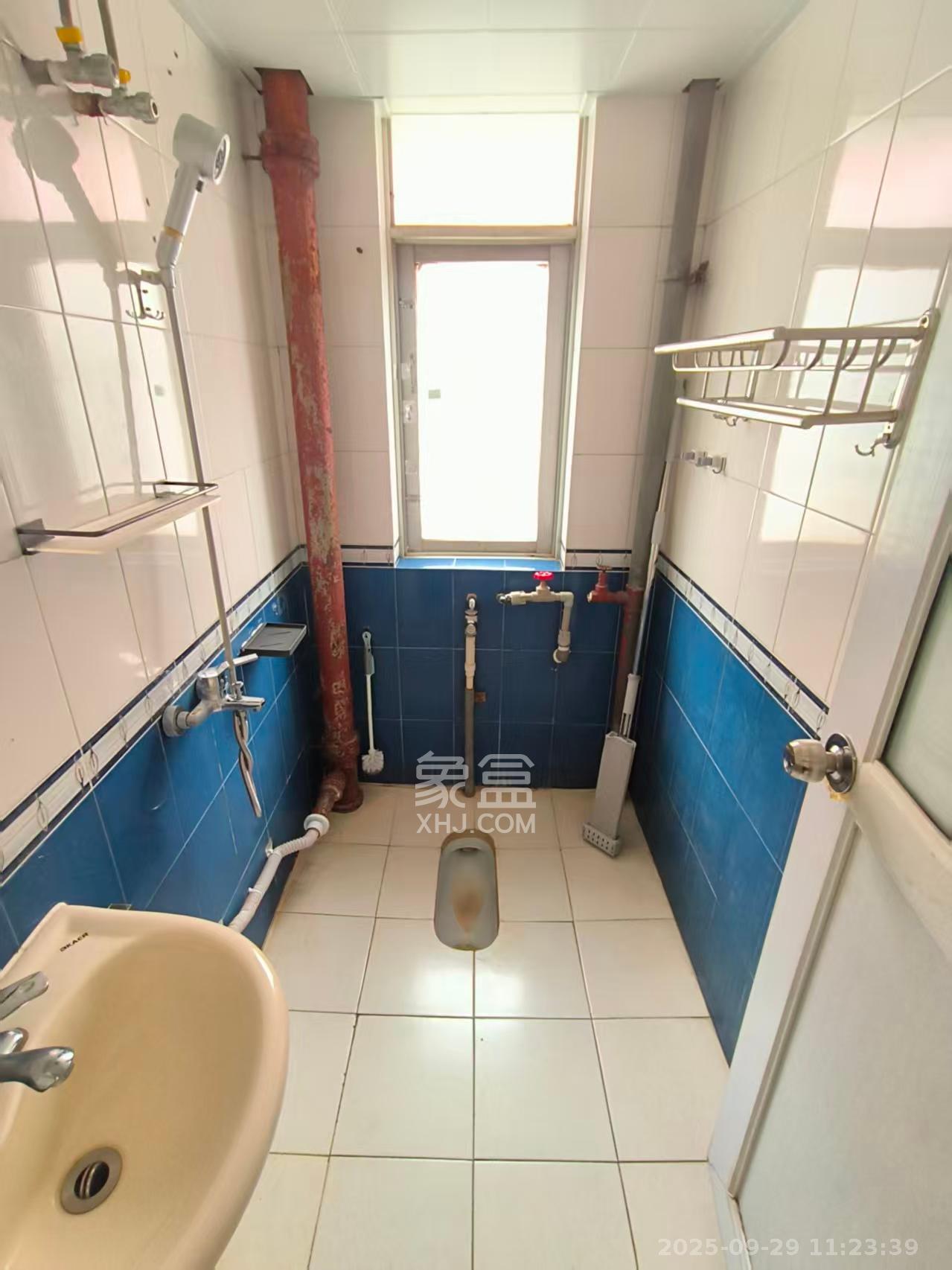 竹园公寓 2室1厅1卫 1800.0元/月 竹园公寓 2室1厅1卫 1800.0元/月室内图