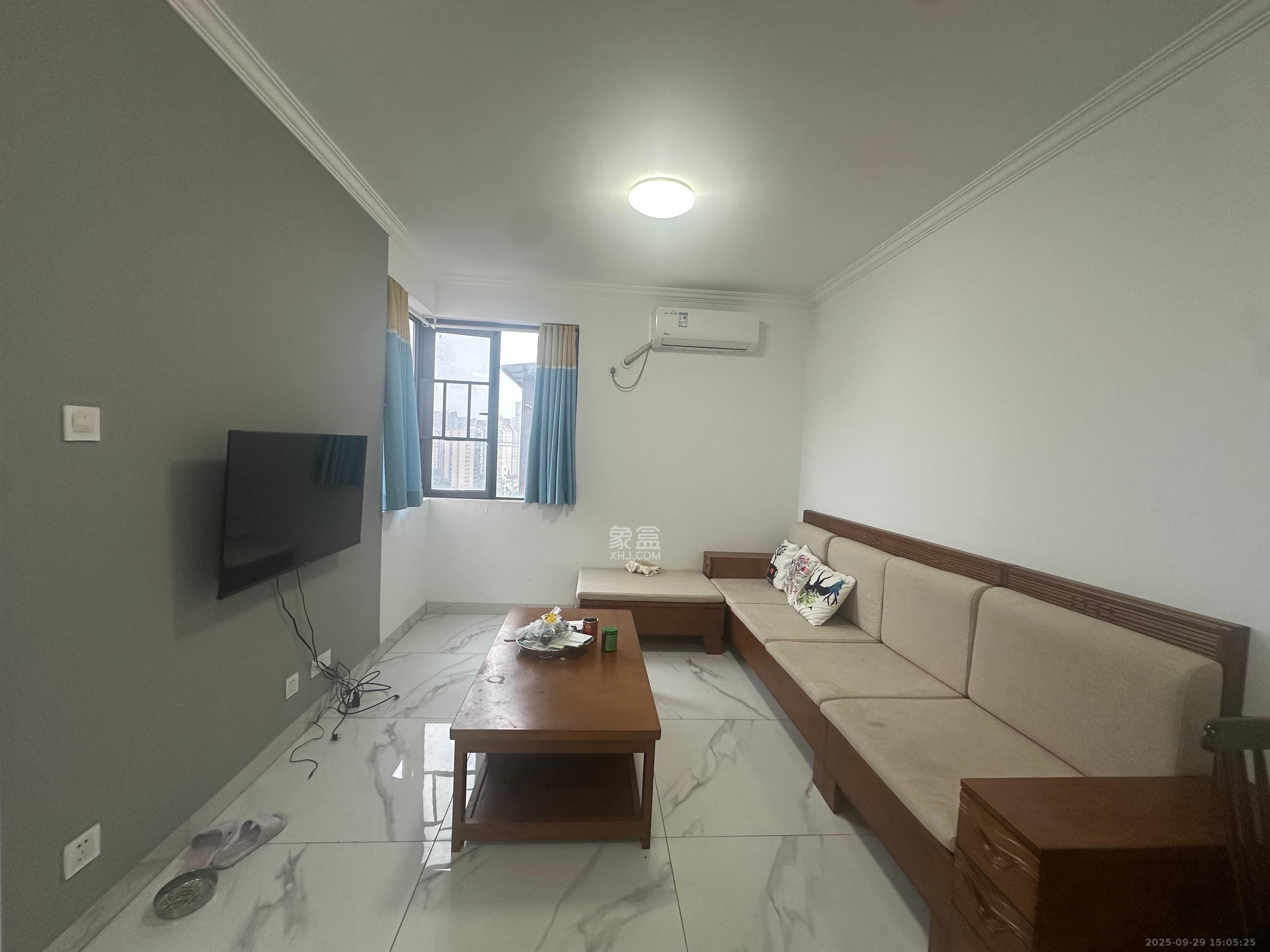 吉泰园安置小区  2室1厅1卫    2500.0元/月 吉泰园安置小区  2室1厅1卫    2500.0元/月