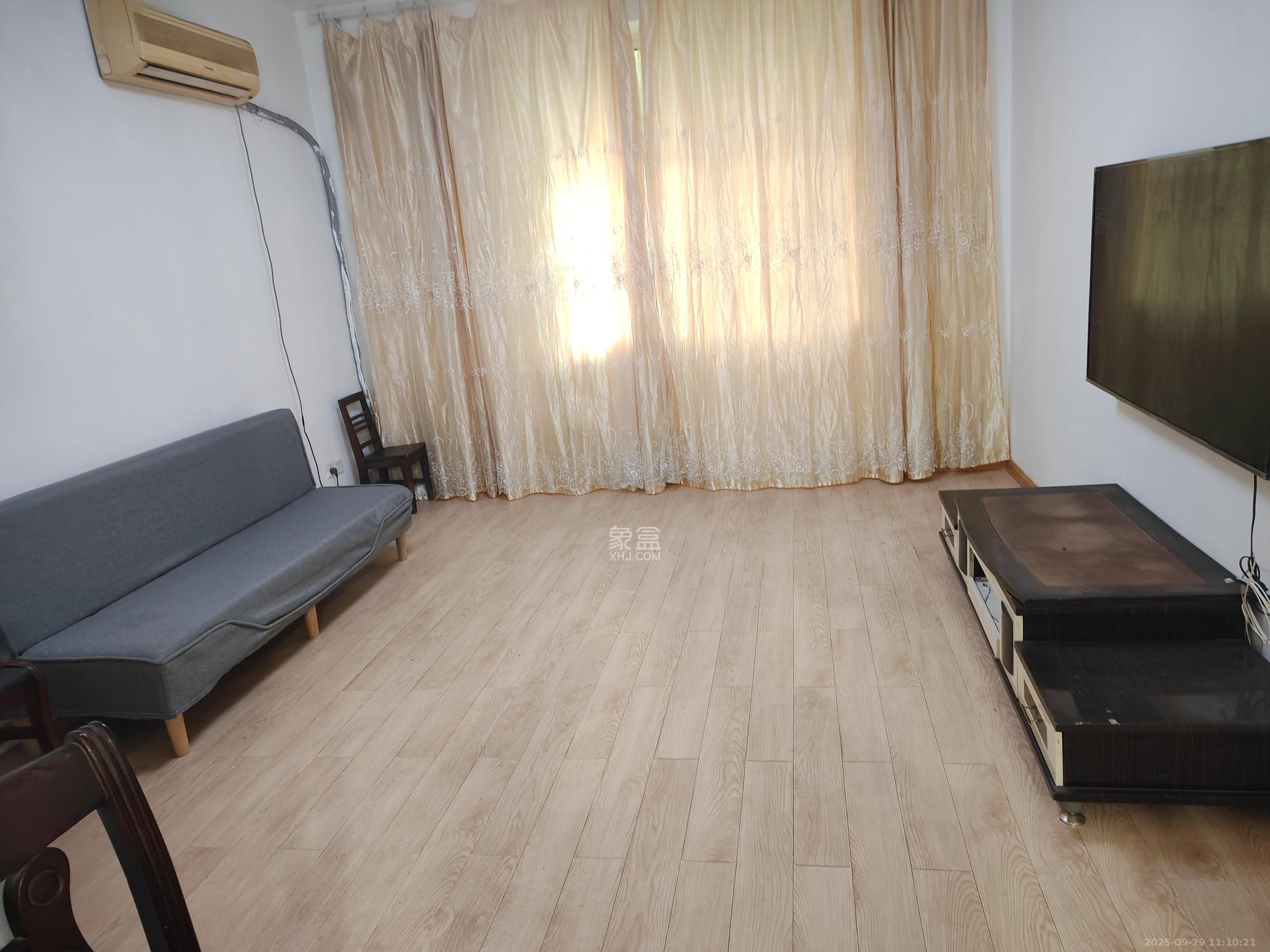 好家园 2室2厅1卫 1500.0元/月 好家园 2室2厅1卫 1500.0元/月室内图