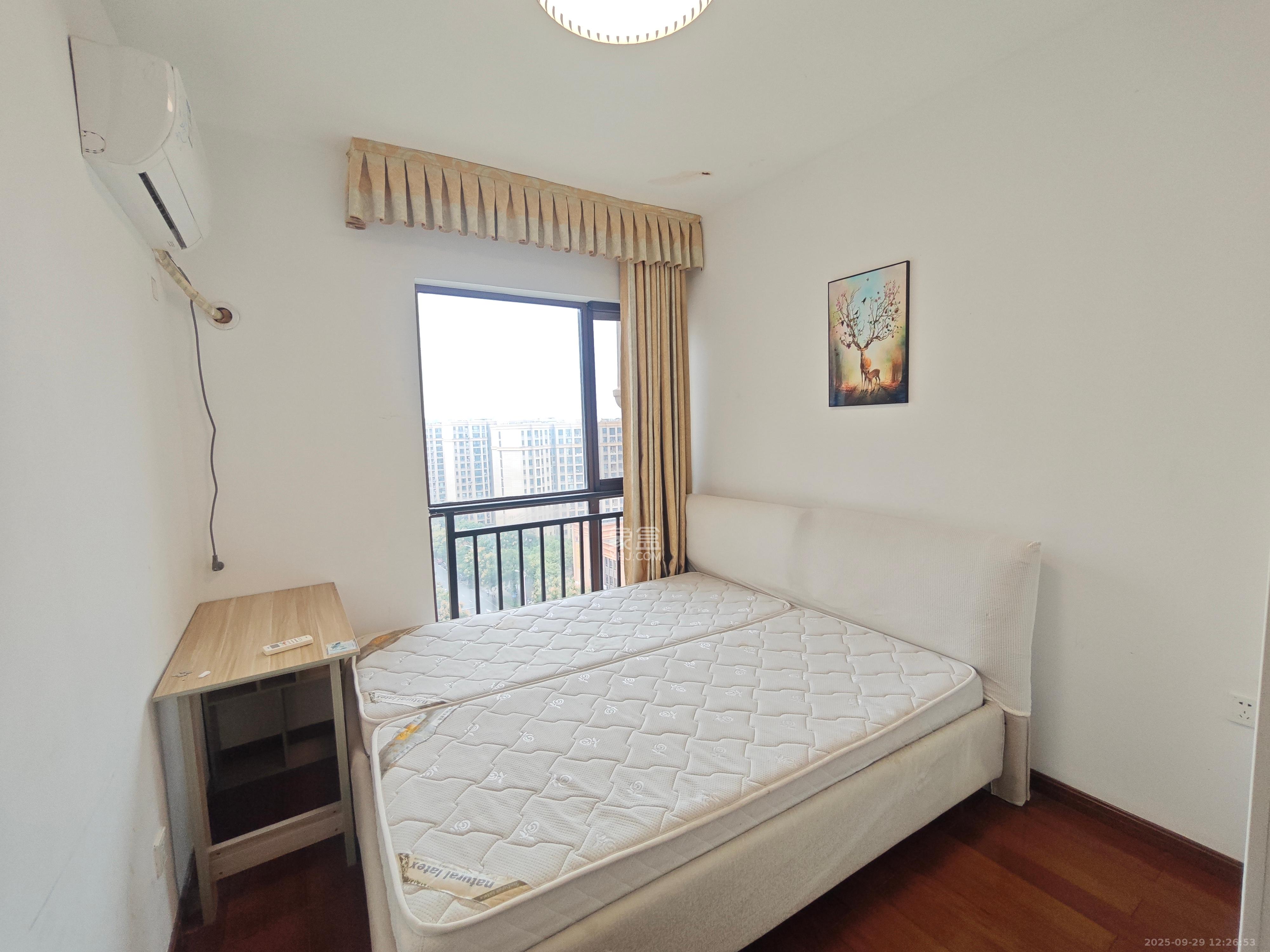 金房奥斯卡  2室2厅1卫    2100.0元/月室内图