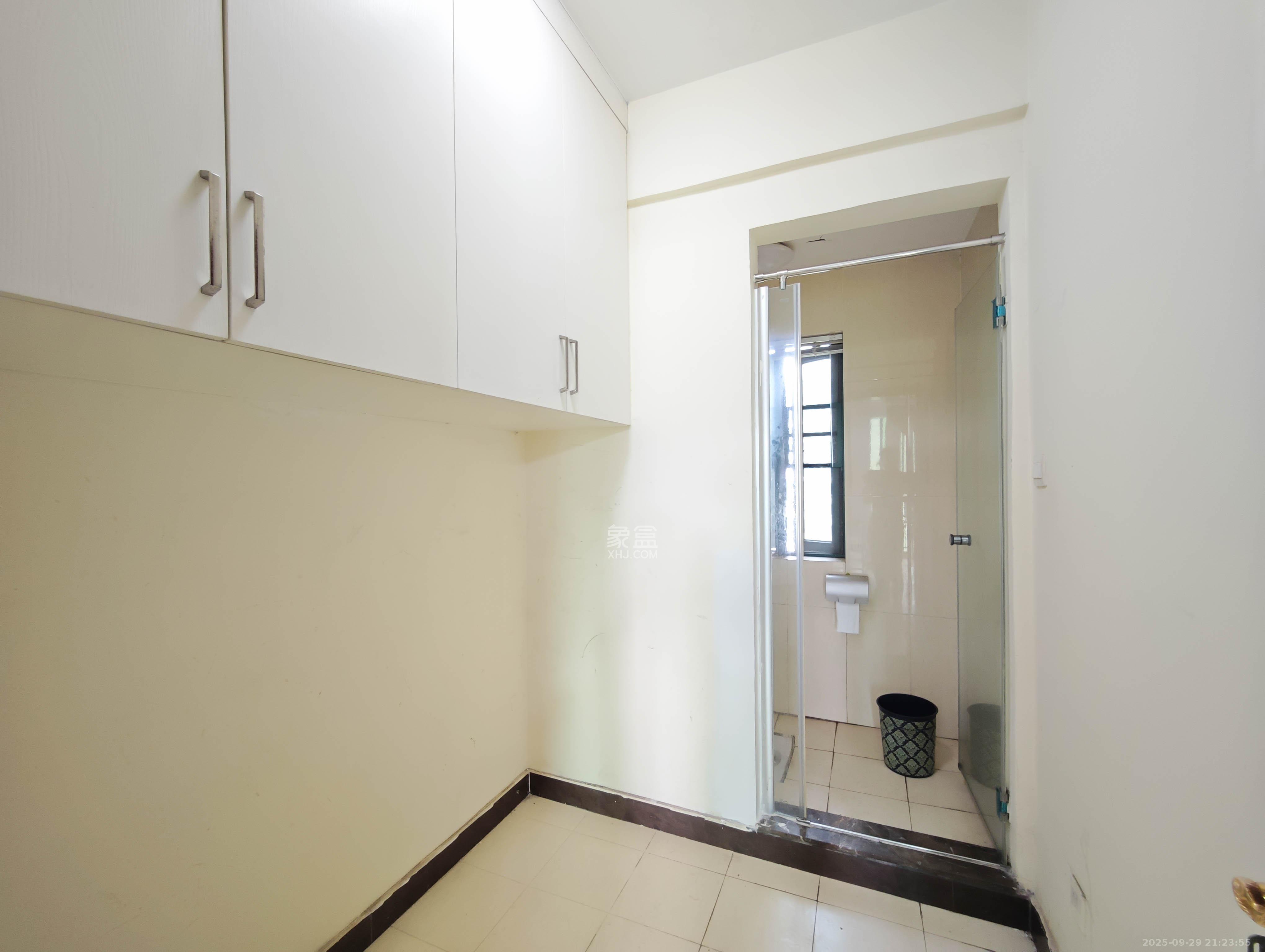 恒大城 5室2厅3卫 128.0万 恒大城 5室2厅3卫 128.0万其他