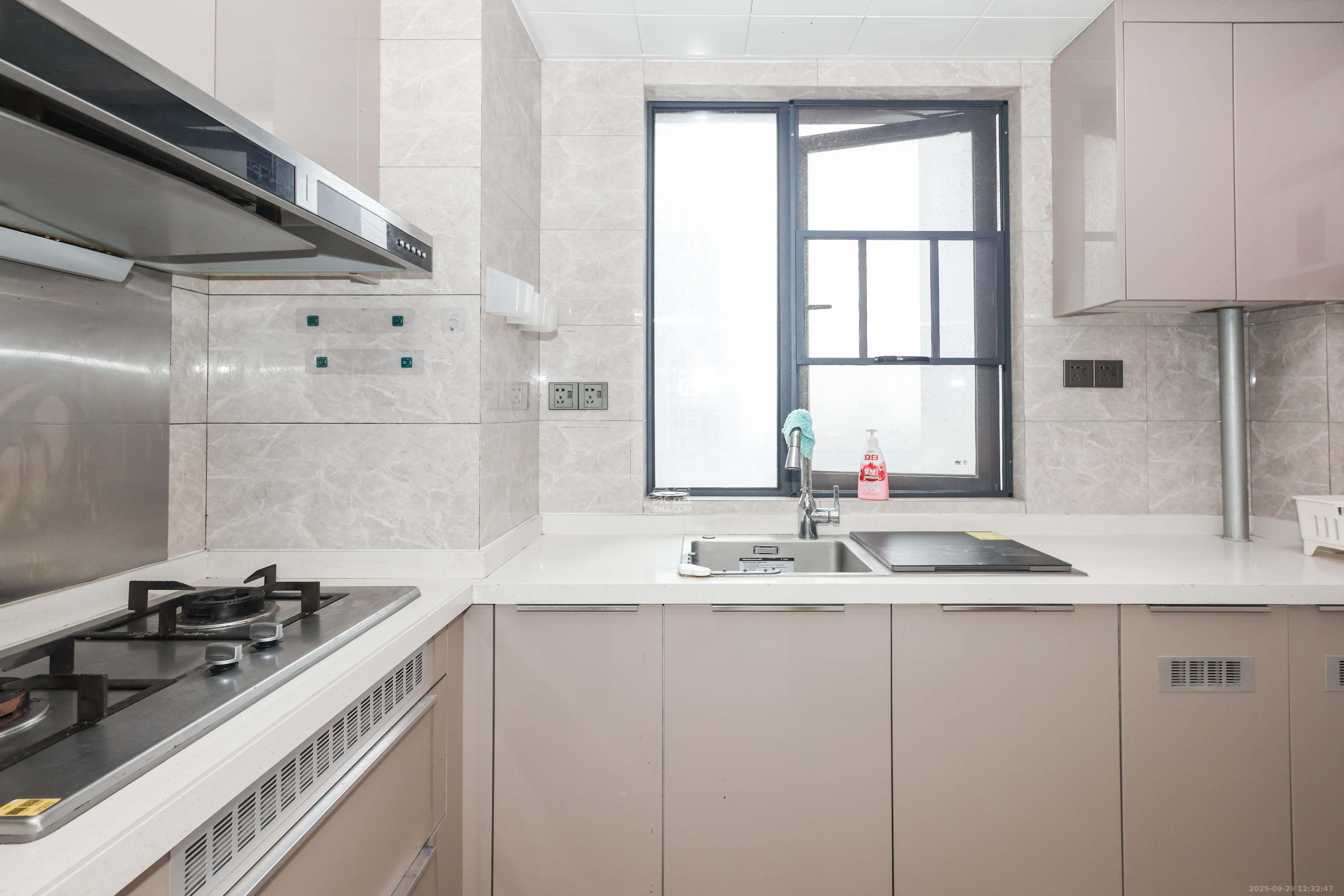 梅溪悦章 4室2厅2卫 139.0万 梅溪悦章 4室2厅2卫 139.0万厨房