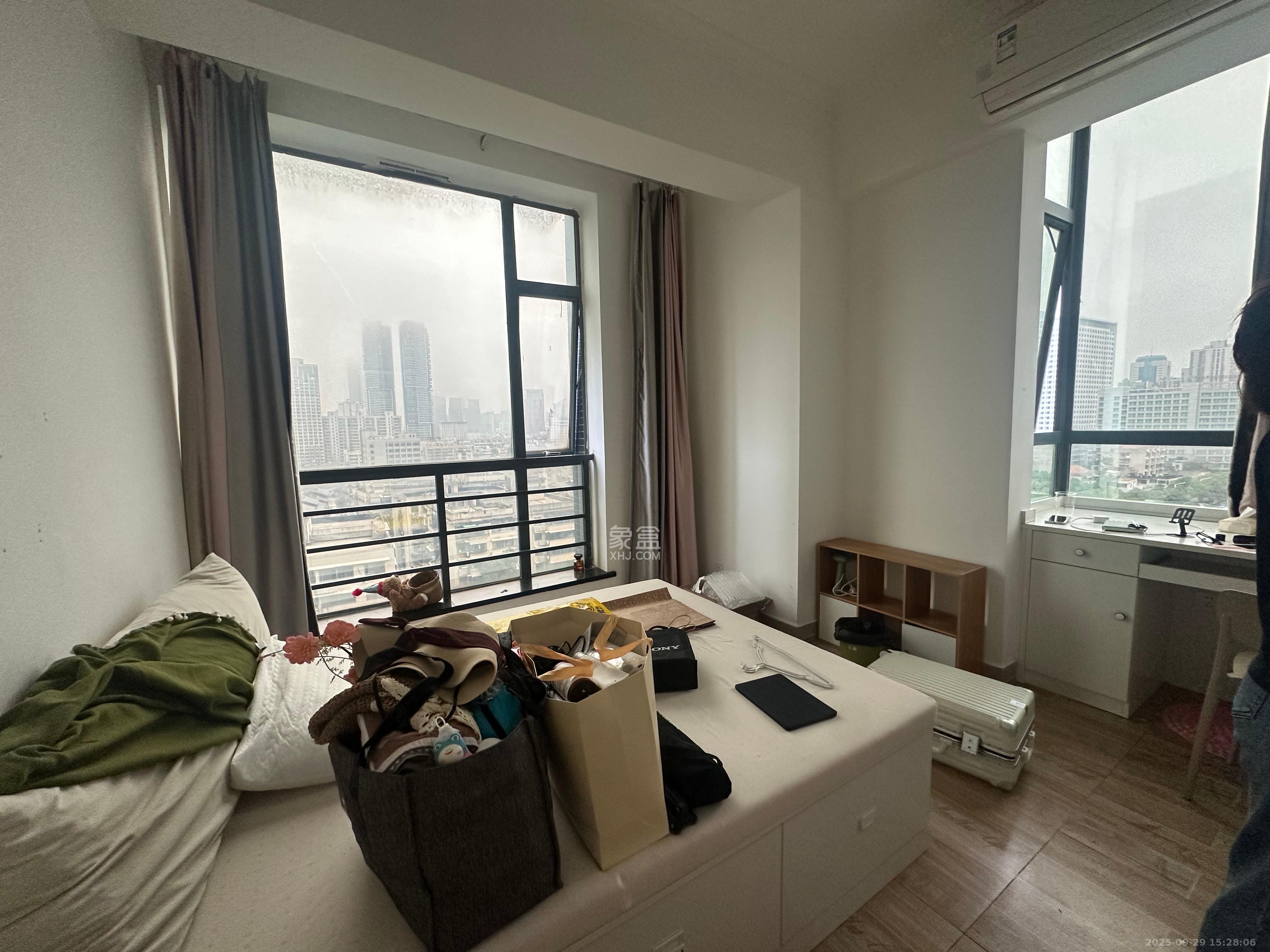 YO领域(领御大厦) 2室1厅1卫 2700.0元/月 YO领域(领御大厦) 2室1厅1卫 2700.0元/月室内图