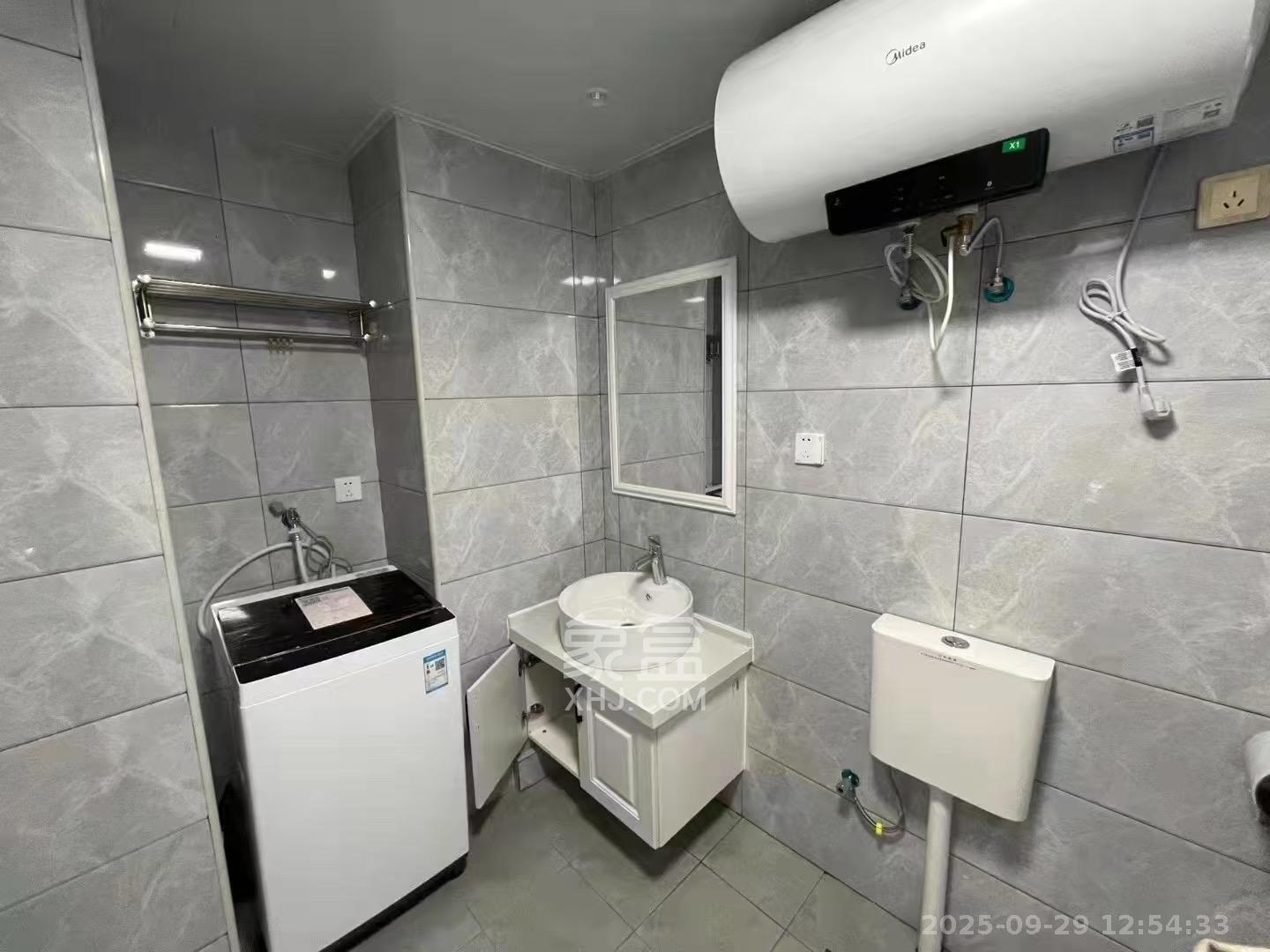 中建悦和城  1室1厅1卫   1400.00元/月室内图