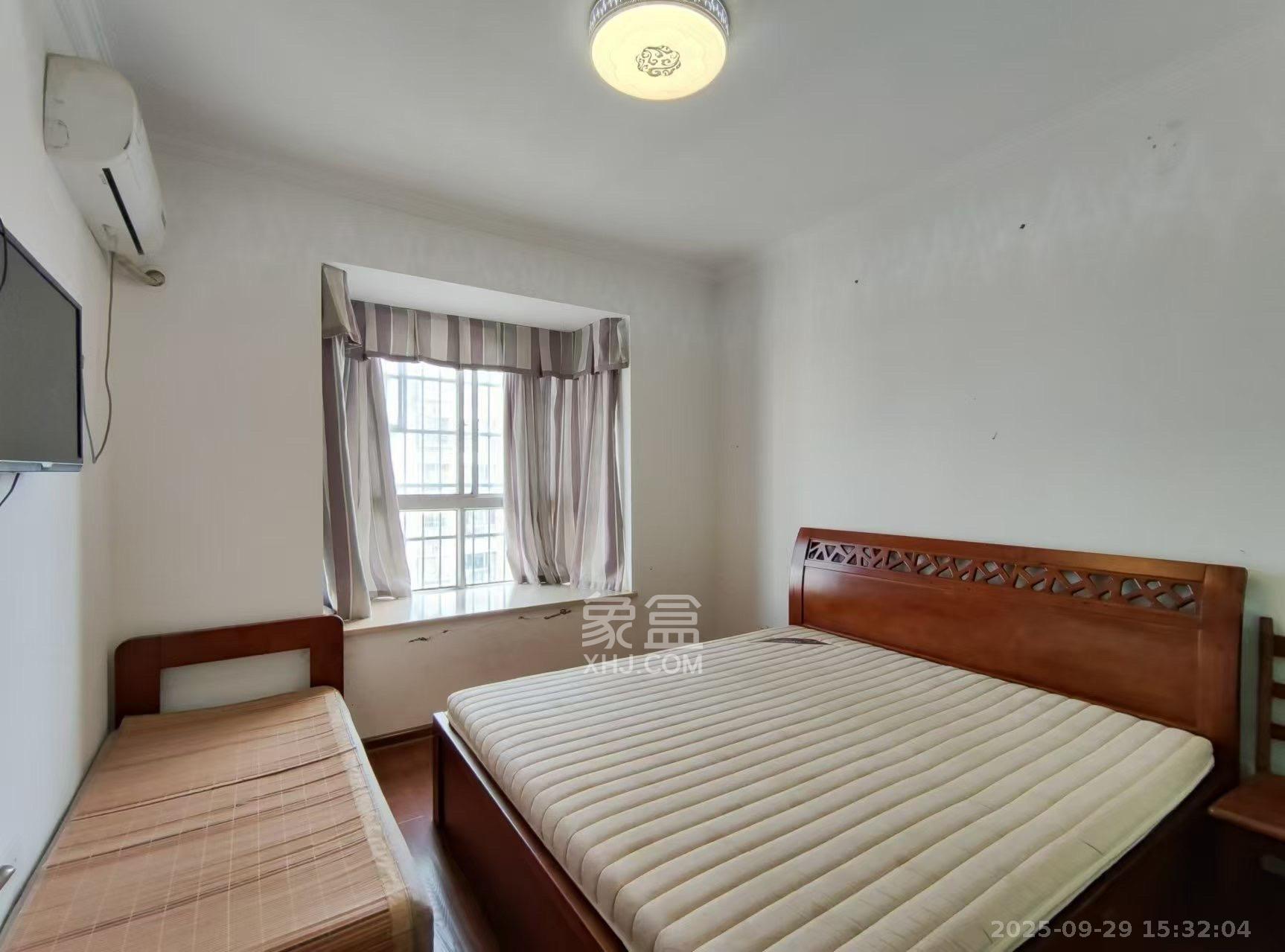 东方新世界 2室2厅1卫 2300.0元/月 东方新世界 2室2厅1卫 2300.0元/月室内图