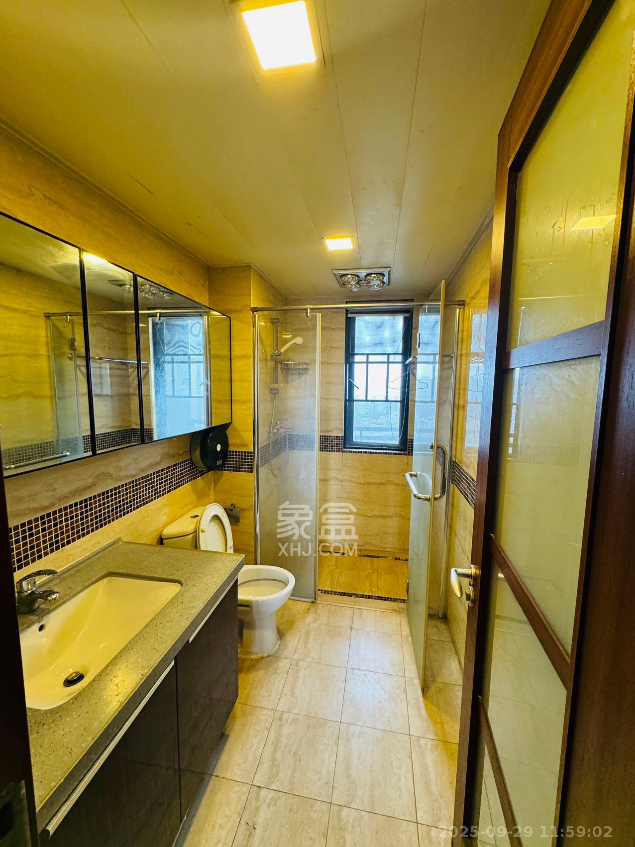 万科金域华府三四期 4室2厅2卫 3000.0元/月 万科金域华府三四期 4室2厅2卫 3000.0元/月室内图