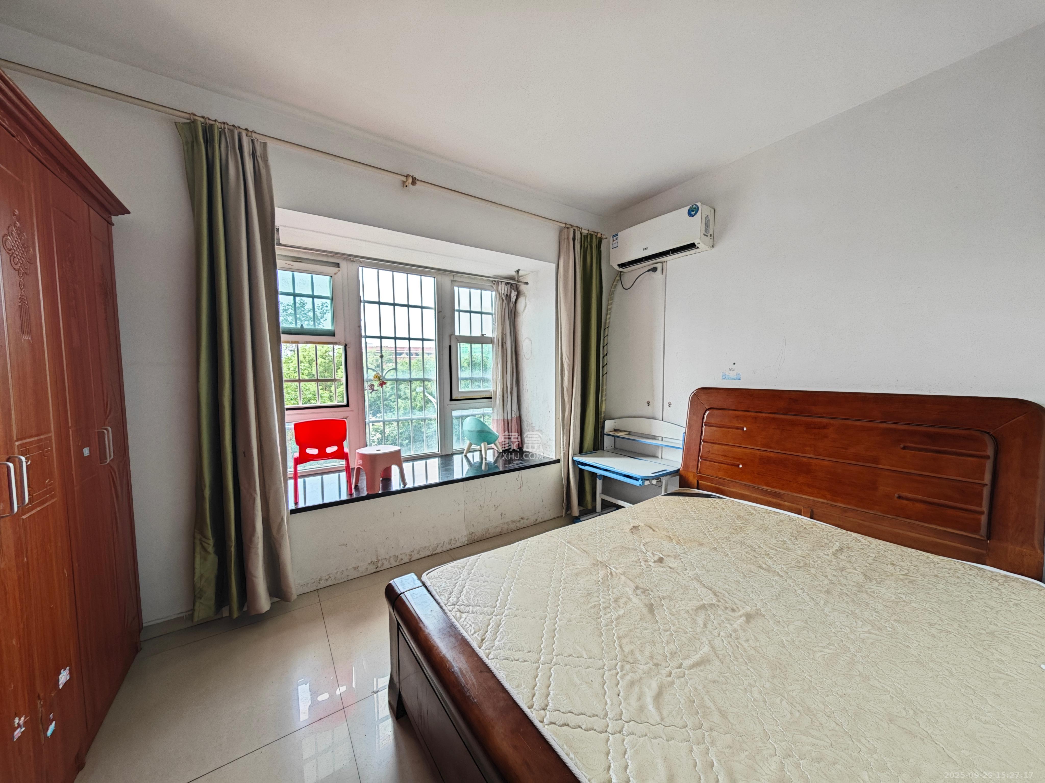 三重星都心  2室1厅1卫    2200.0元/月室内图