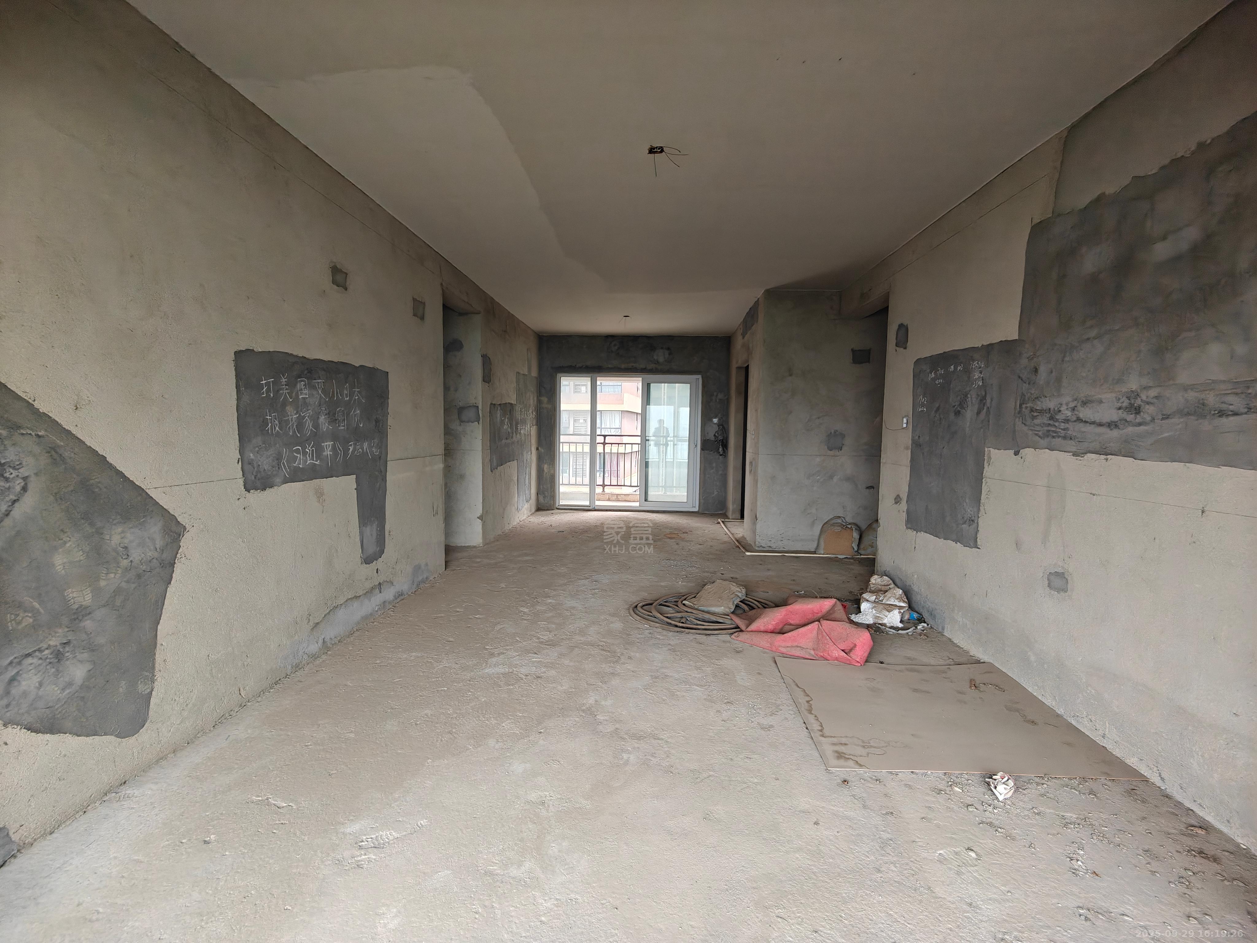 体育新城 3室2厅2卫 800.0元/月 体育新城 3室2厅2卫 800.0元/月室内图