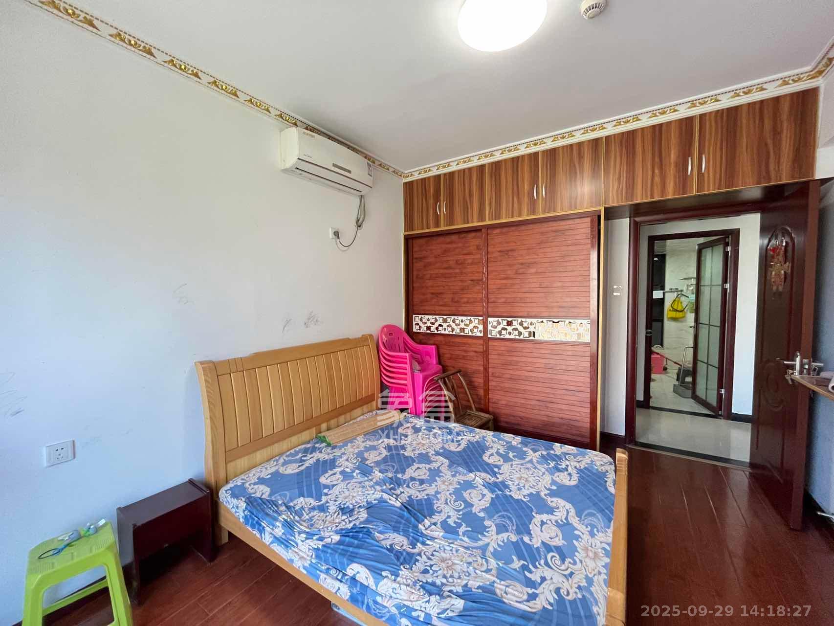 达美D6区 2室2厅1卫 2500.0元/月 达美D6区 2室2厅1卫 2500.0元/月室内图