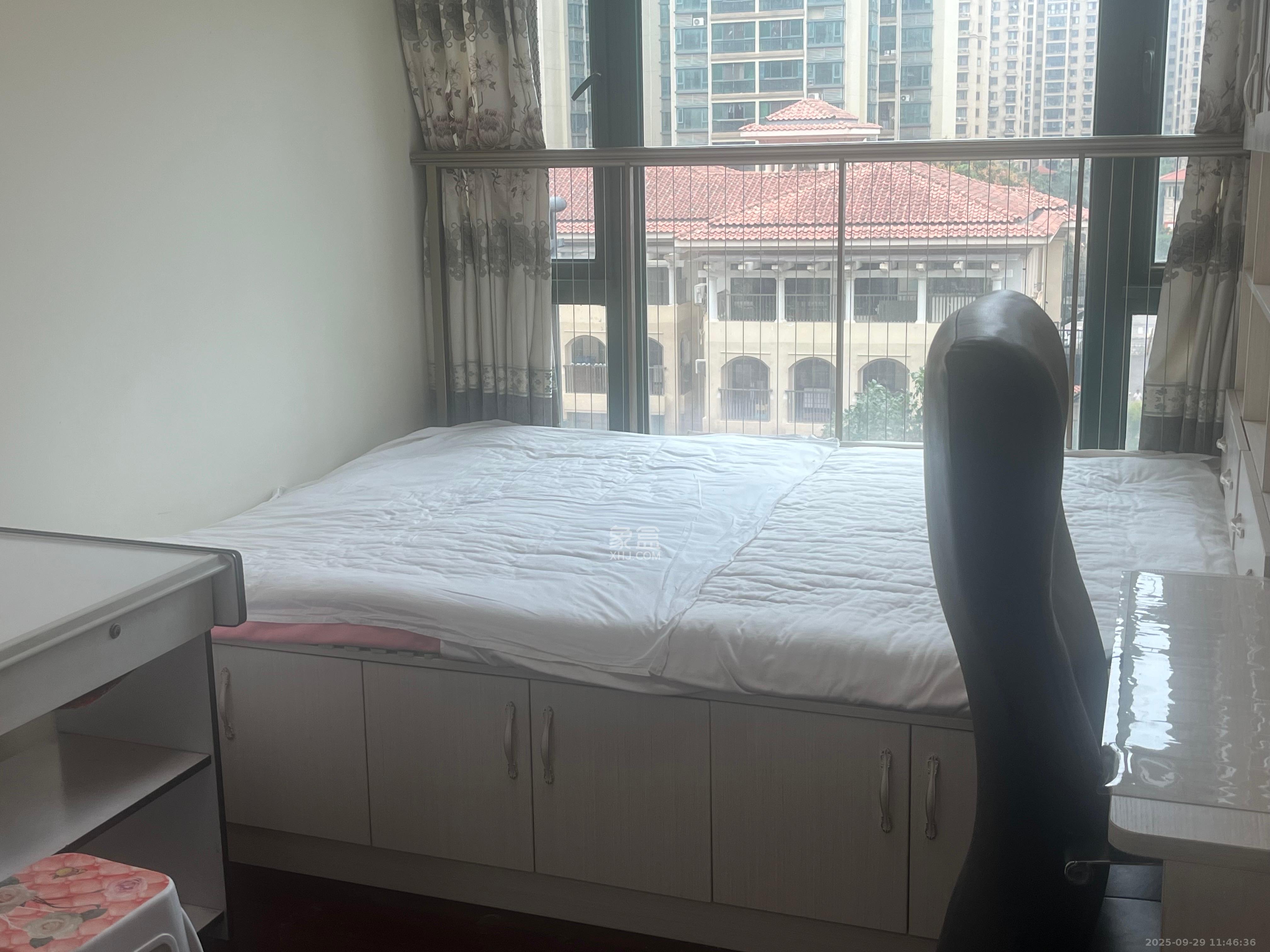 恒大城 3室2厅2卫 2200.0元/月 恒大城 3室2厅2卫 2200.0元/月室内图