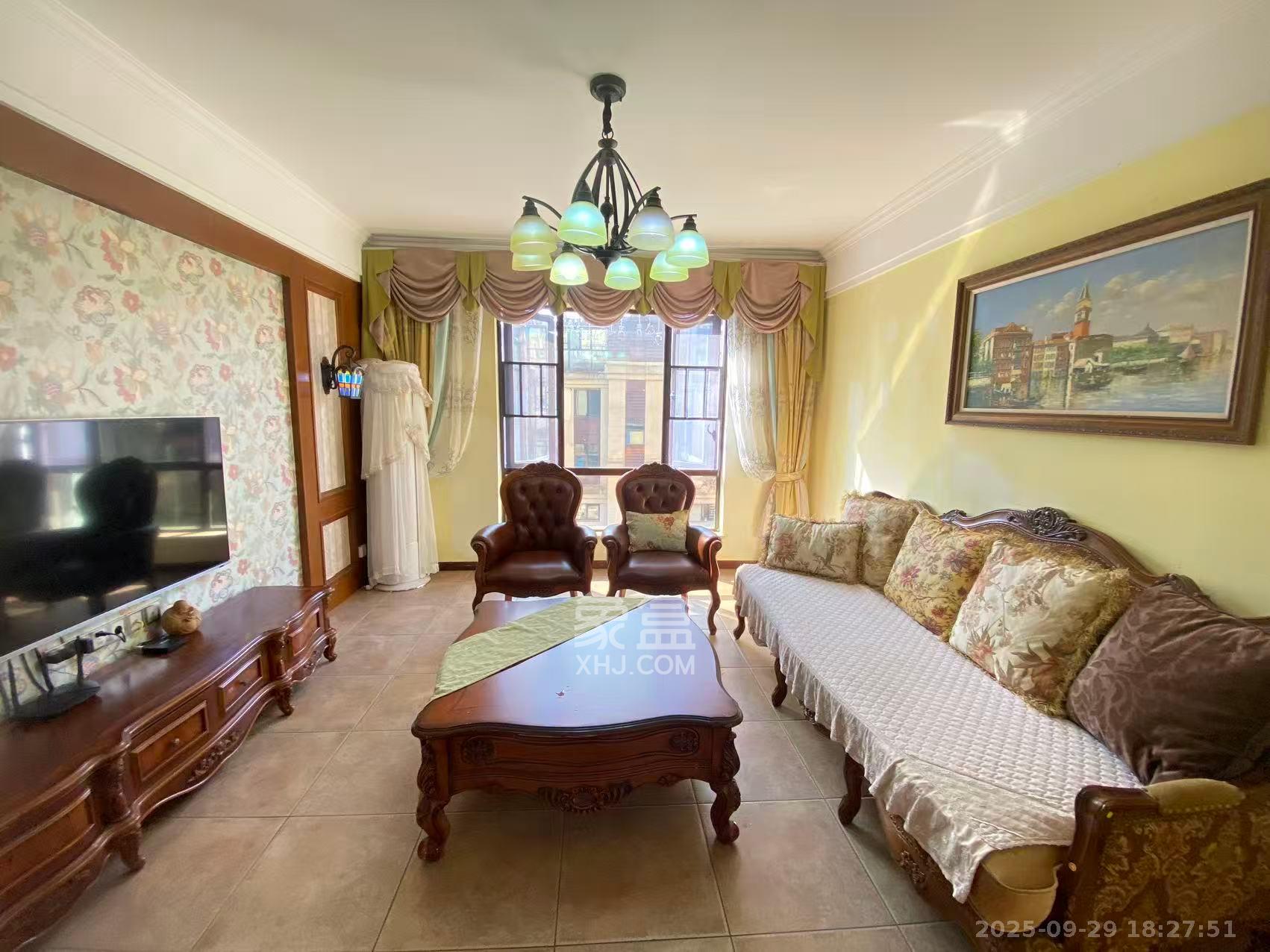 欧莱雅郡  4室2厅2卫    3500.0元/月室内图