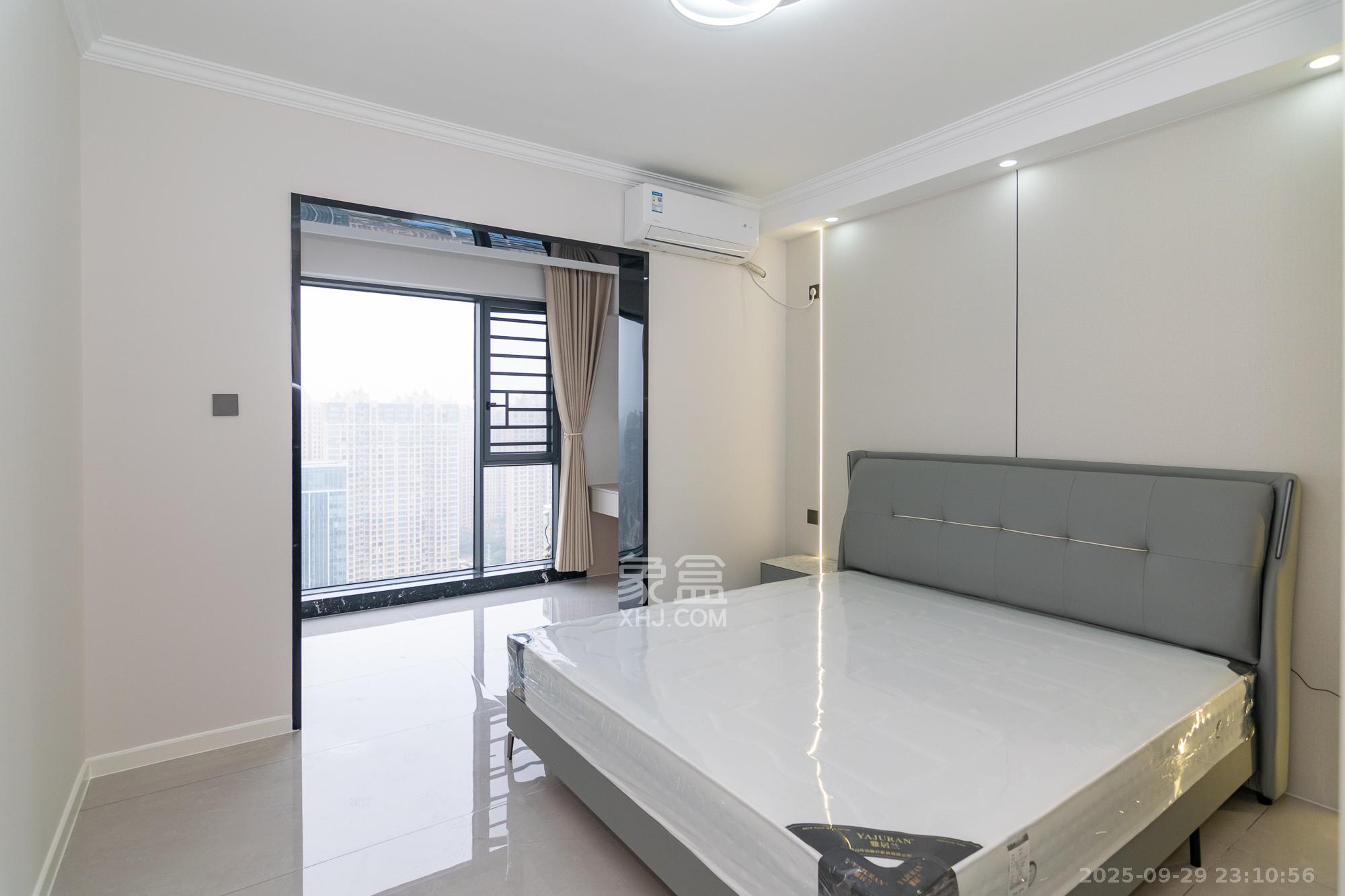 长高圆梦佳苑  4室2厅1卫    105.0万卧室