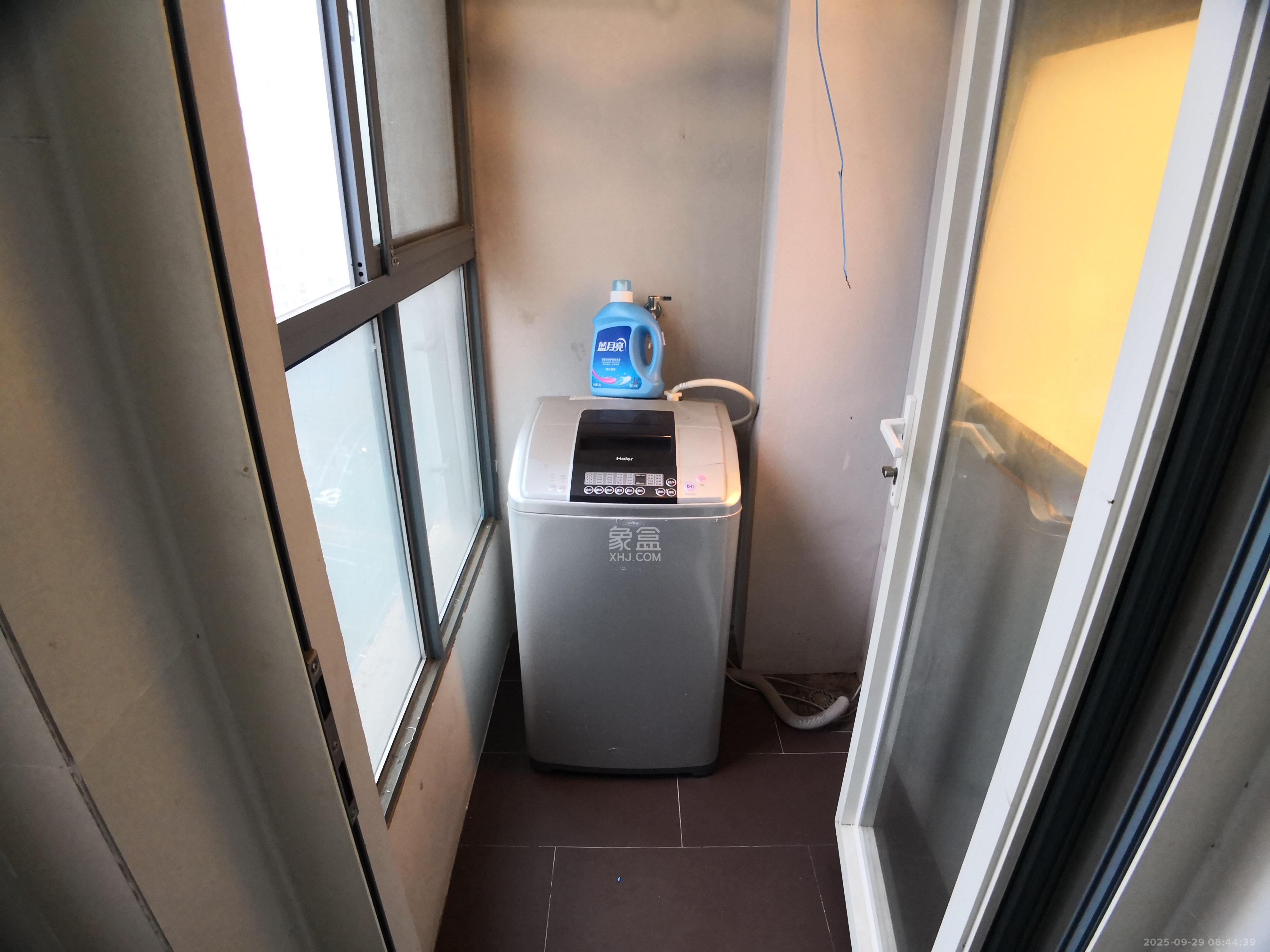 北辰三角洲E5区 3室2厅1卫 2800.0元/月 北辰三角洲E5区 3室2厅1卫 2800.0元/月室内图