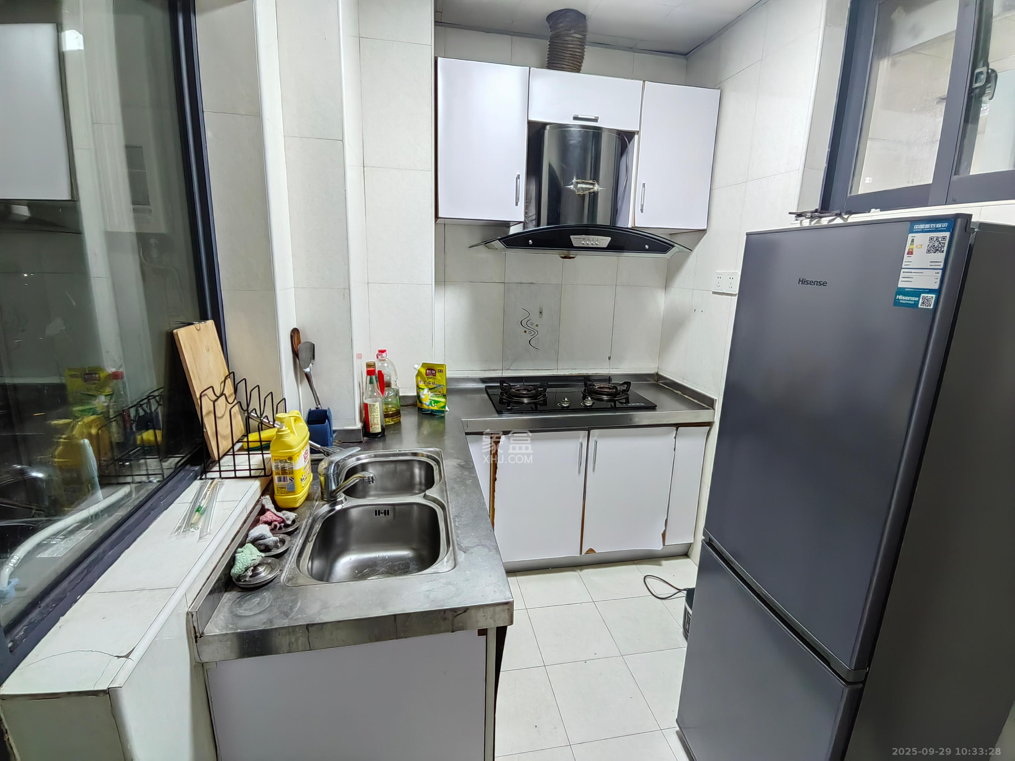 中信城市广场(中信新城一期) 1室0厅0卫 1000.0元/月 中信城市广场(中信新城一期) 1室0厅0卫 1000.0元/月室内图