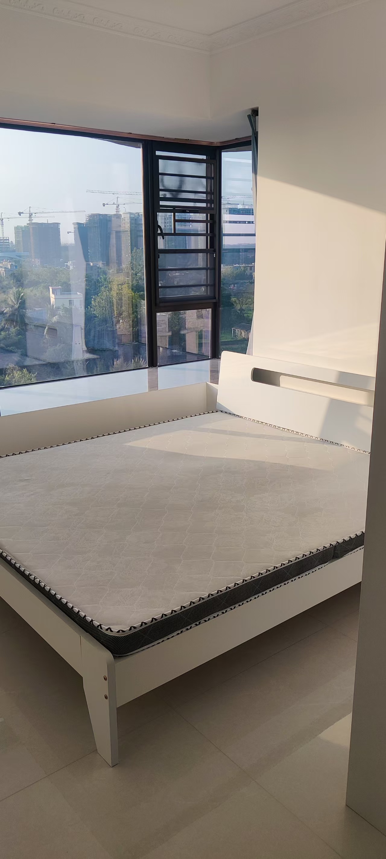 世茂璀璨时代 2室2厅1卫 1900.0元/月 世茂璀璨时代 2室2厅1卫 1900.0元/月室内图