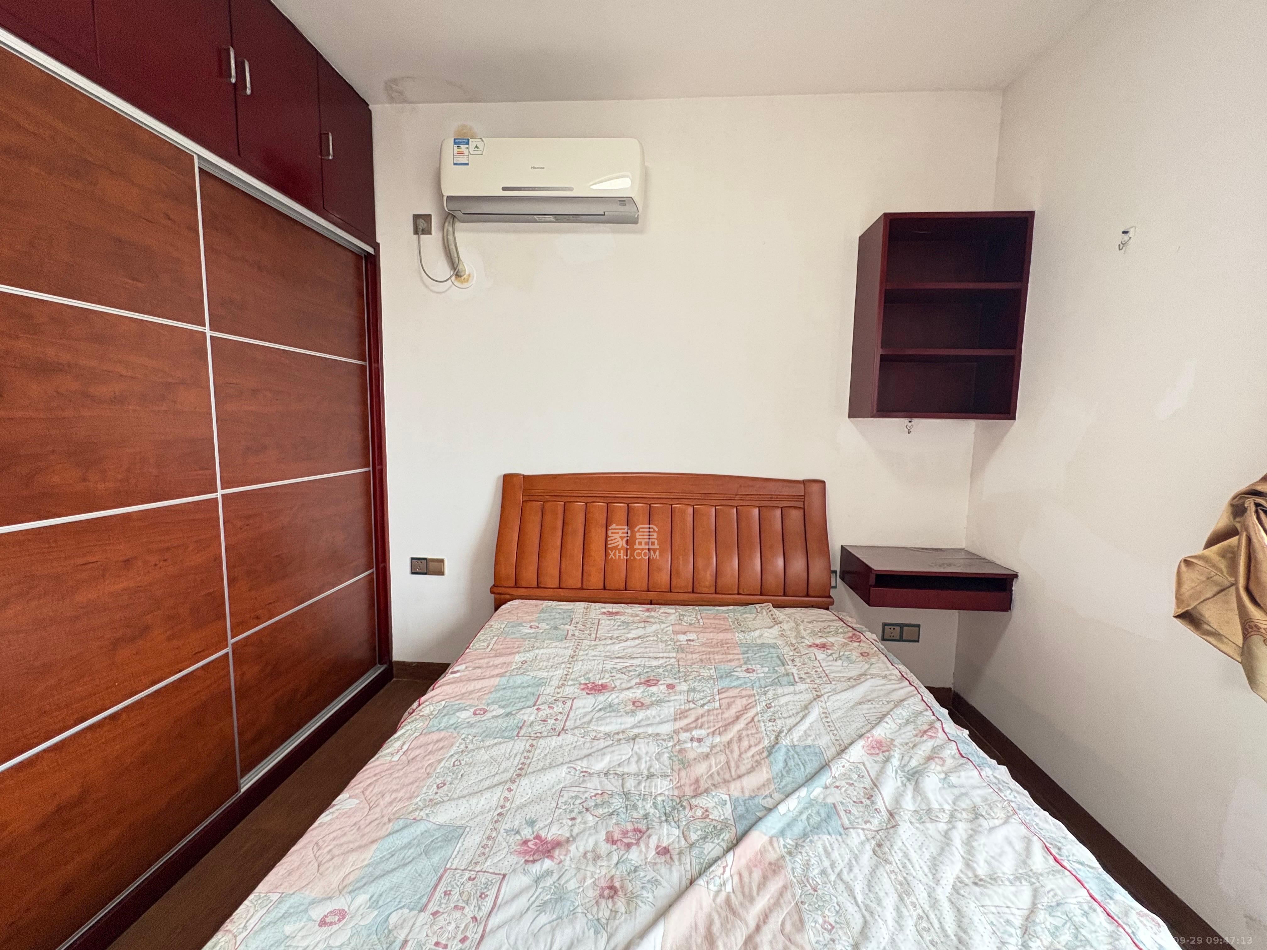 华润凤凰城二期 2室2厅1卫 2000.0元/月 华润凤凰城二期 2室2厅1卫 2000.0元/月室内图