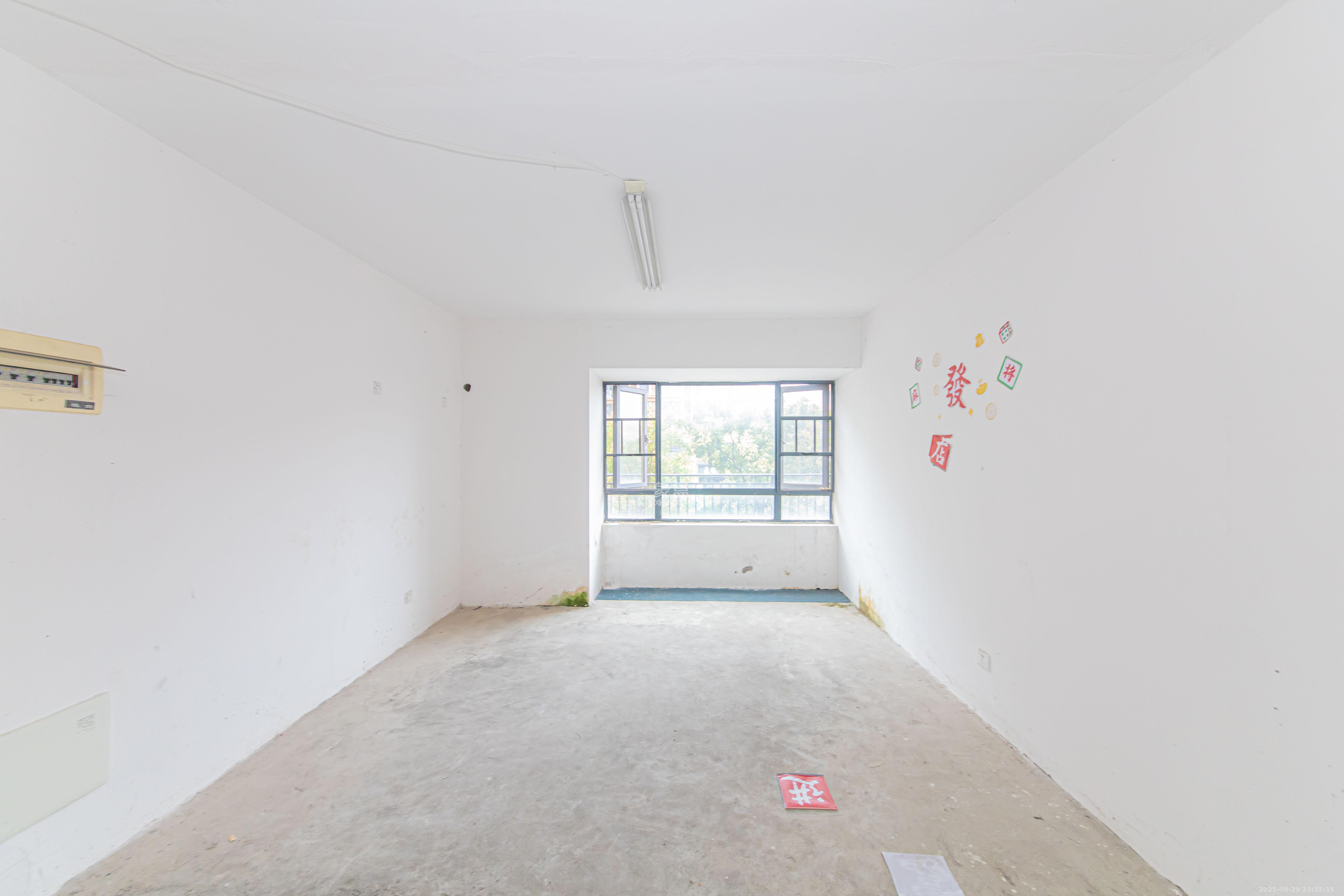 中建芙蓉嘉苑  3室2厅2卫    110.0万