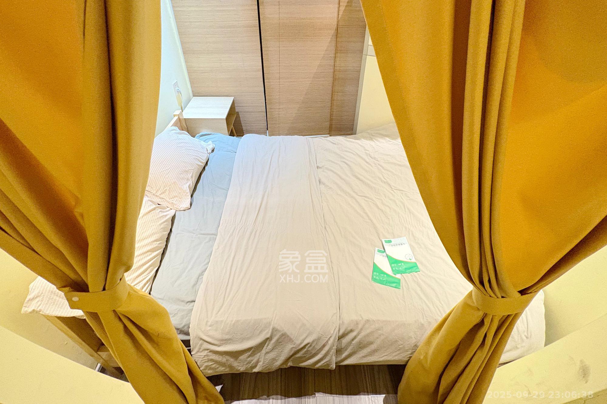 中天广场 3室1厅1卫 72.8万 中天广场 3室1厅1卫 72.8万阳台