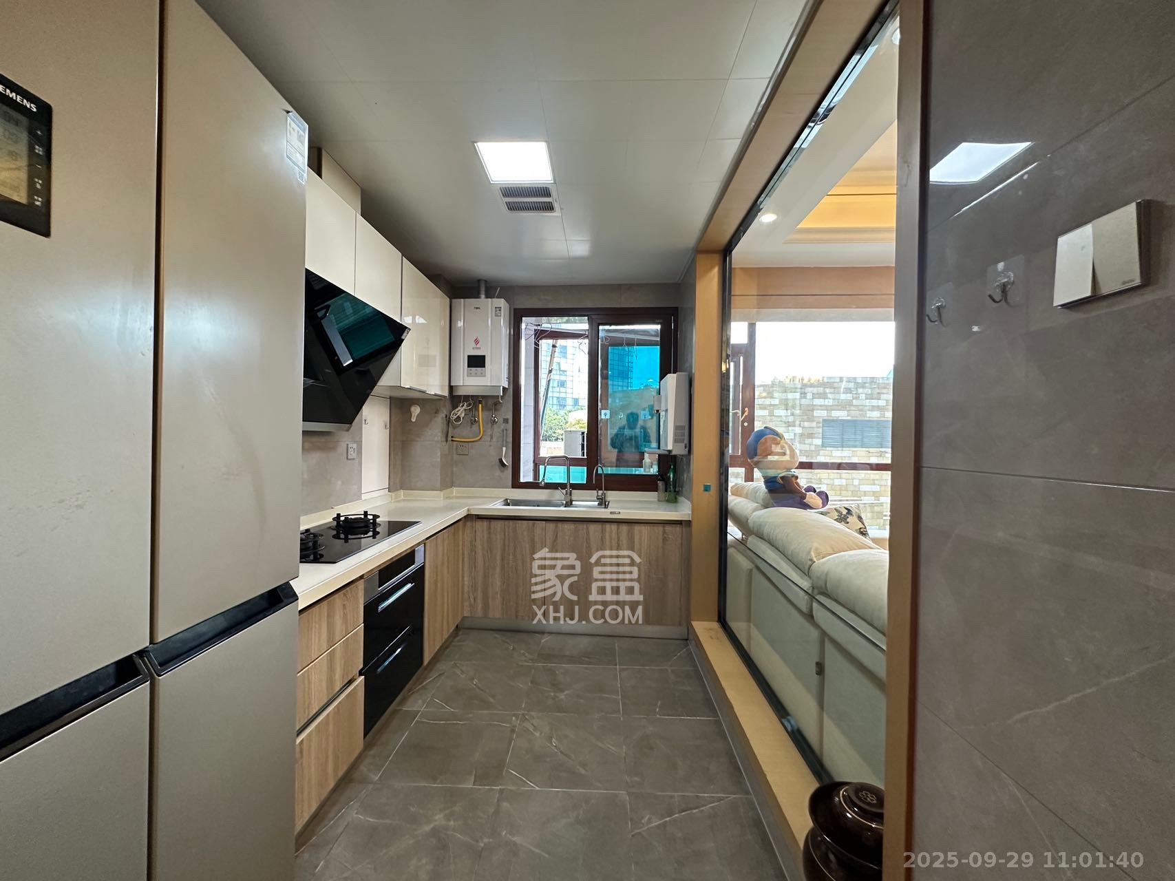 北辰定江洋 1室0厅0卫 6000.0元/月 北辰定江洋 1室0厅0卫 6000.0元/月室内图